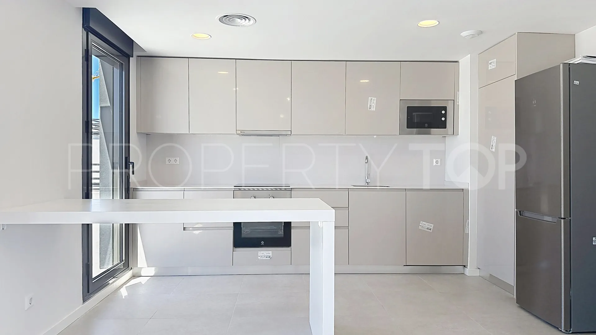 Estepona East penthouse for sale