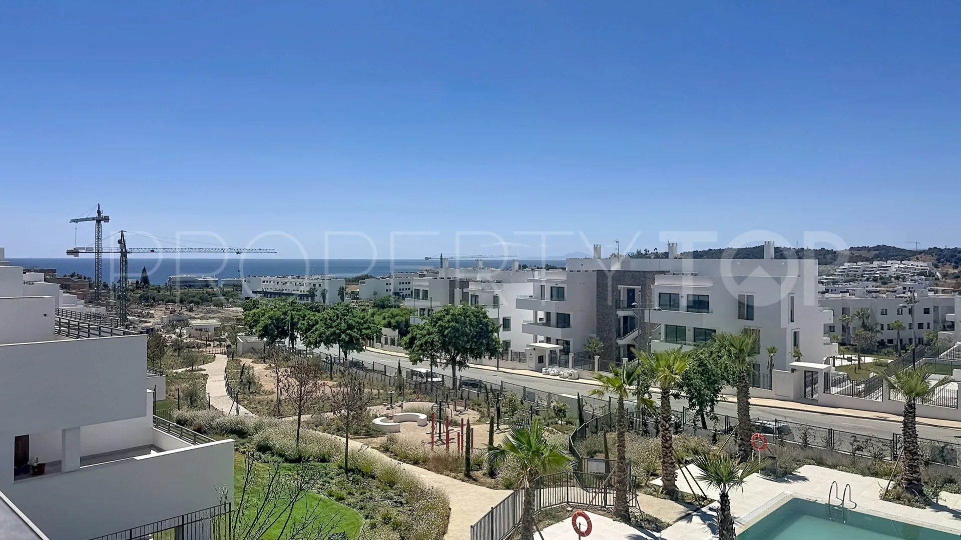 Estepona East penthouse for sale