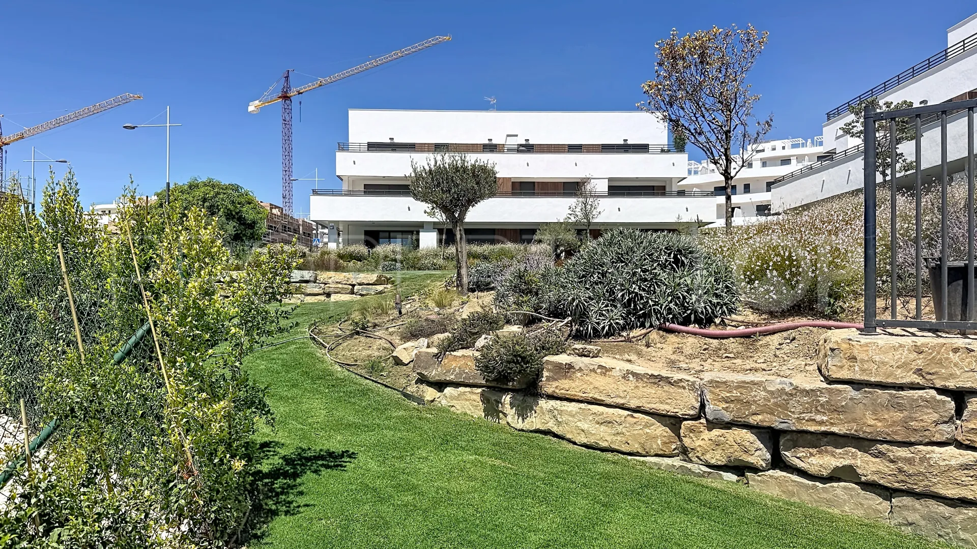 Estepona East penthouse for sale