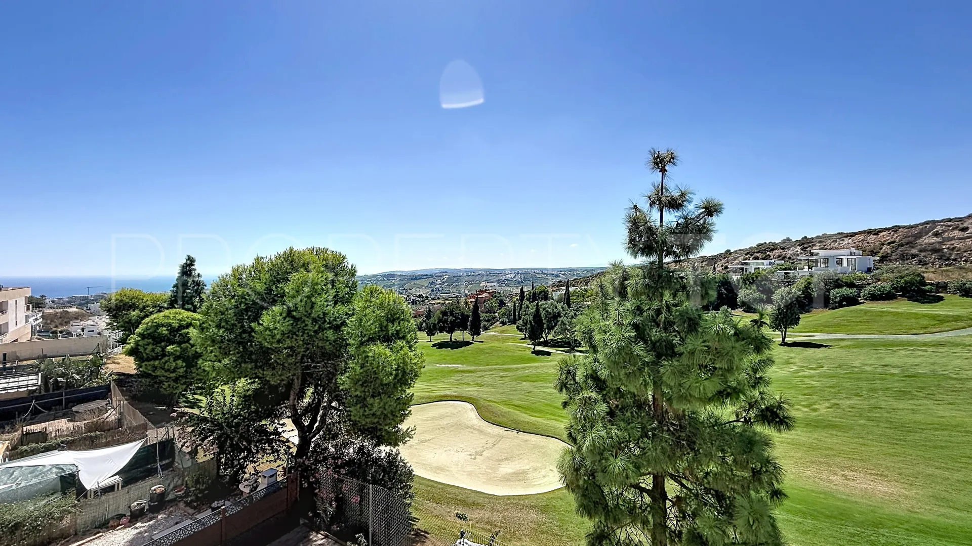 For sale penthouse with 3 bedrooms in Hacienda de Casares