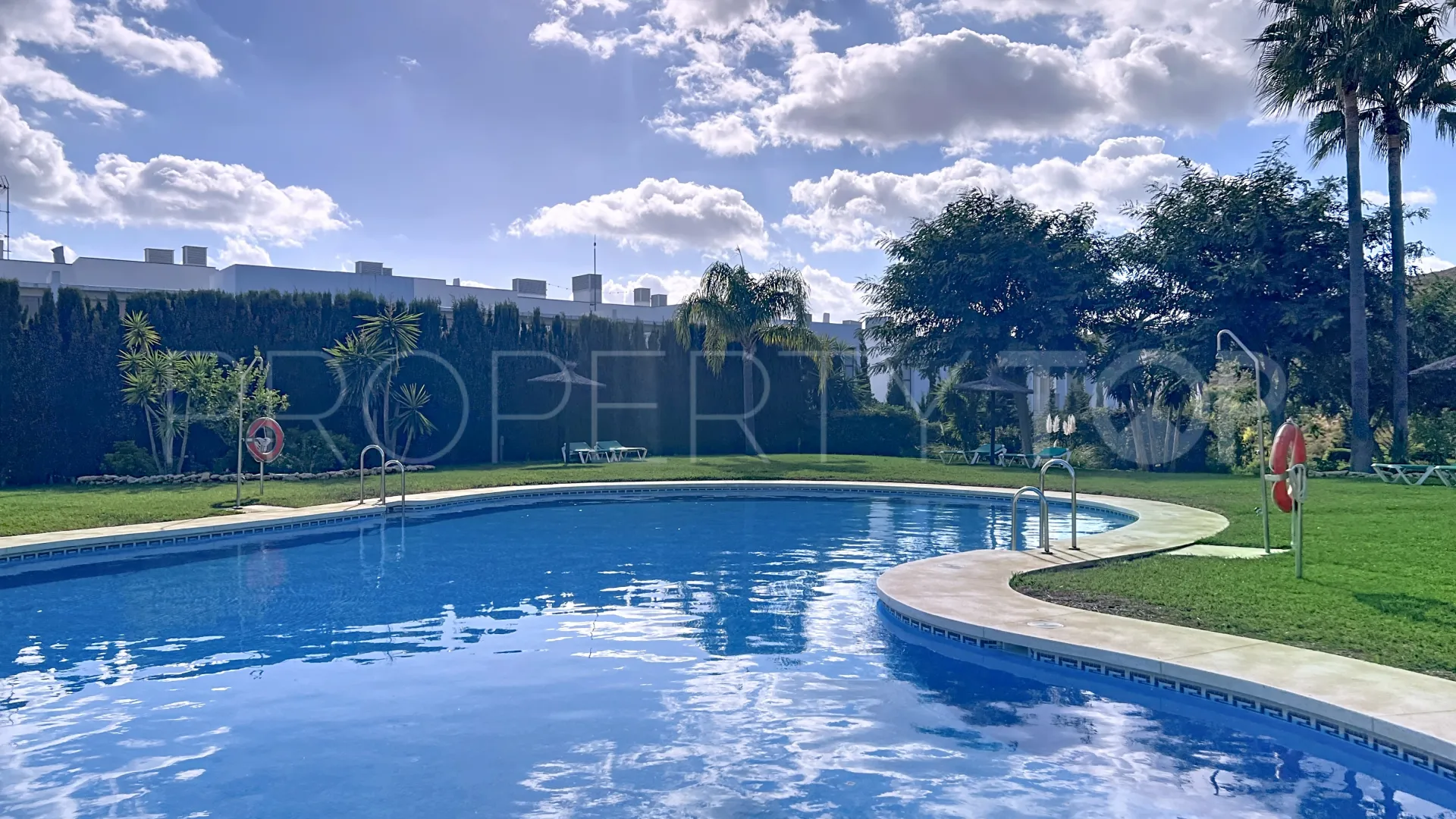 Bahia de las Rocas 2 bedrooms apartment for sale