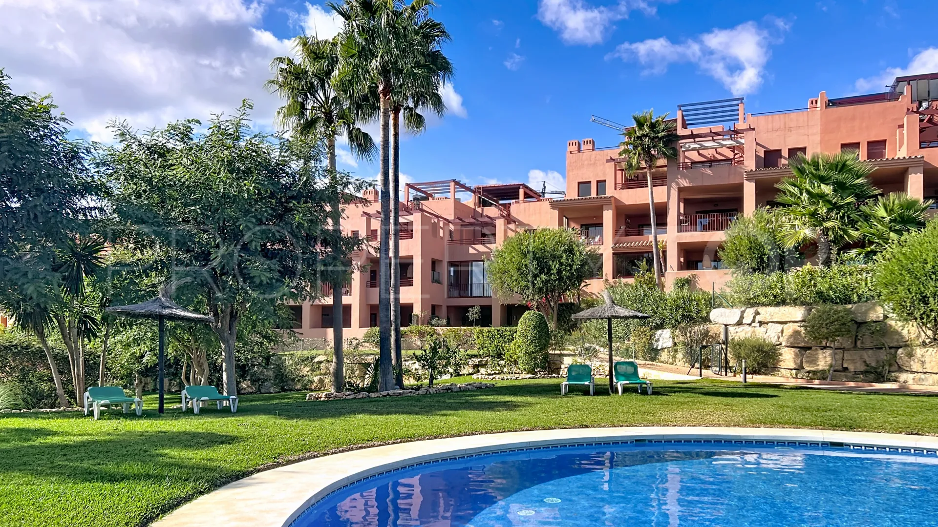 Bahia de las Rocas 2 bedrooms apartment for sale