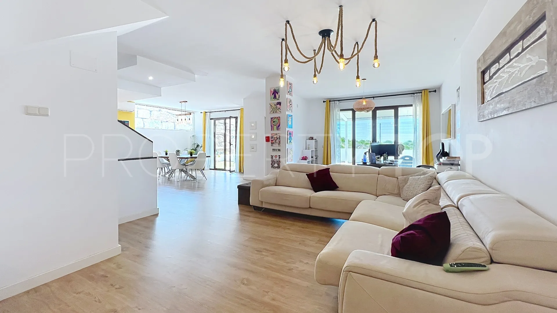 For sale Doña Julia chalet with 2 bedrooms