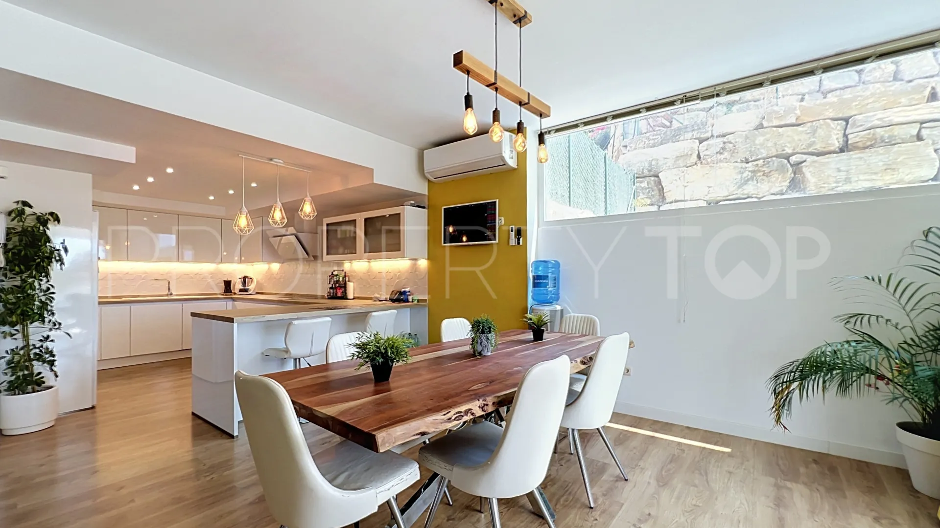 For sale Doña Julia chalet with 2 bedrooms
