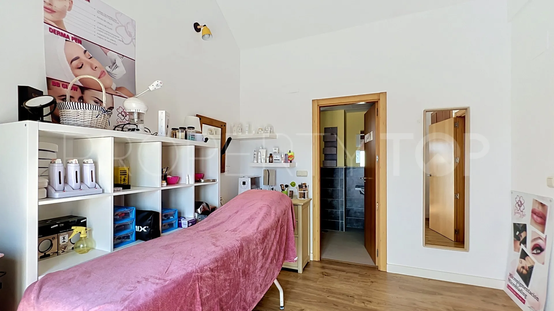For sale Doña Julia chalet with 2 bedrooms