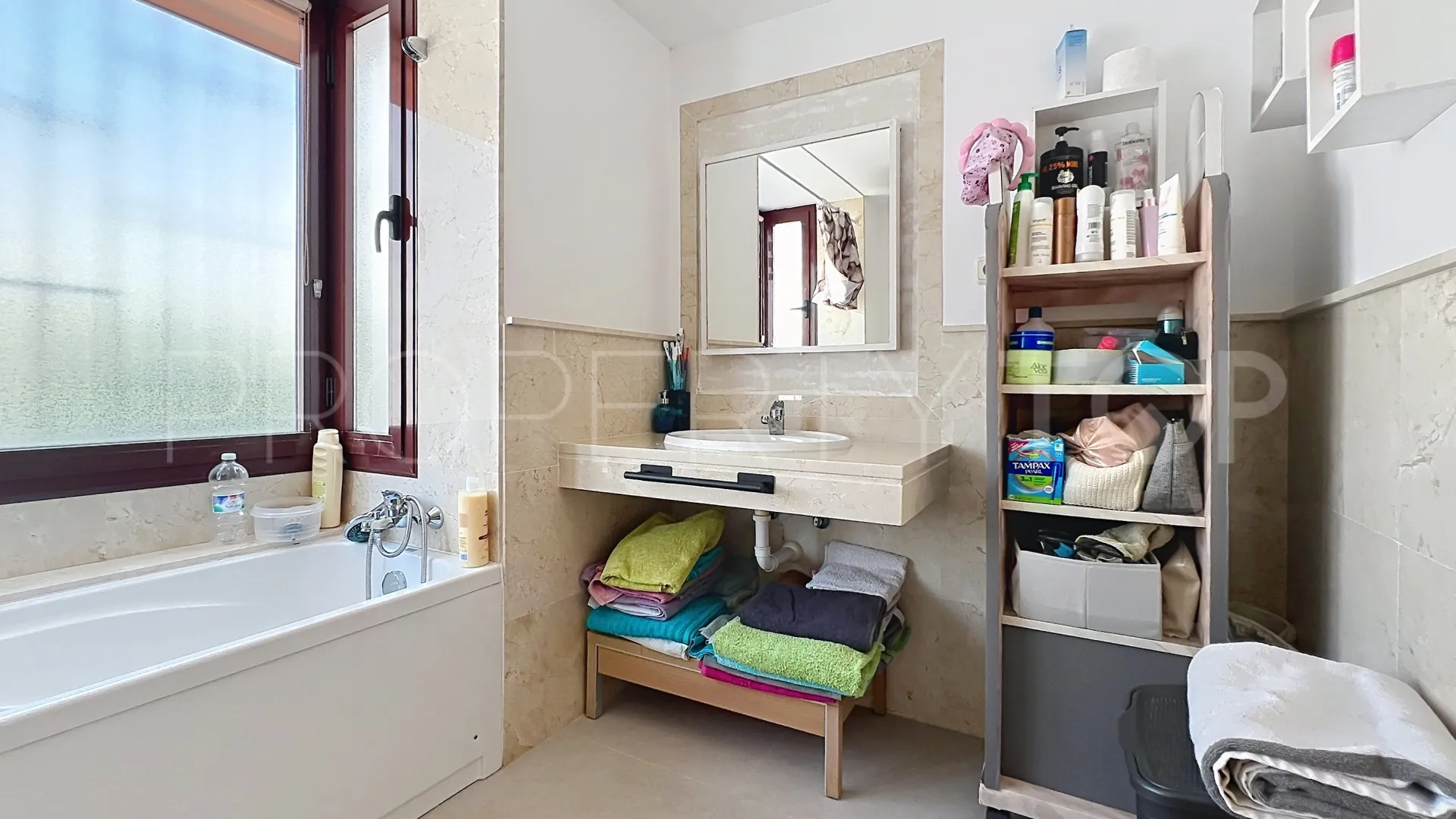 For sale Doña Julia chalet with 2 bedrooms