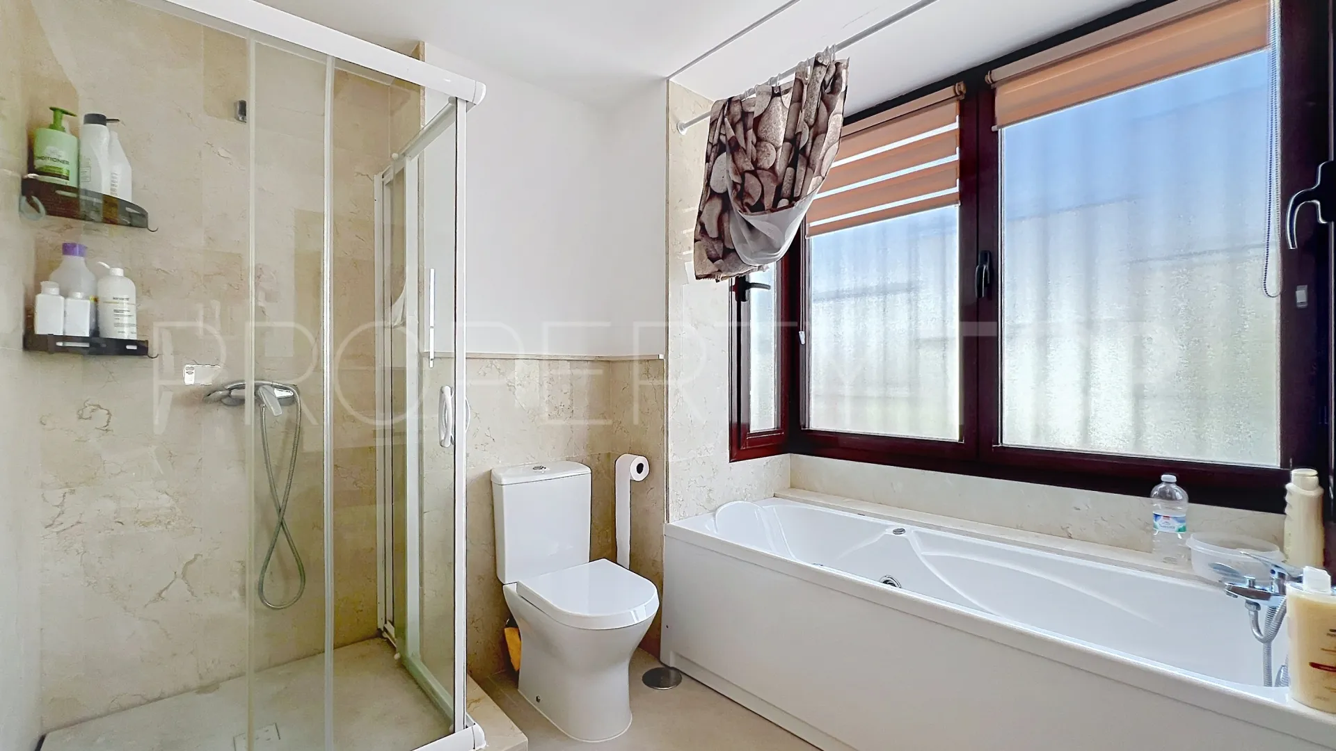 For sale Doña Julia chalet with 2 bedrooms