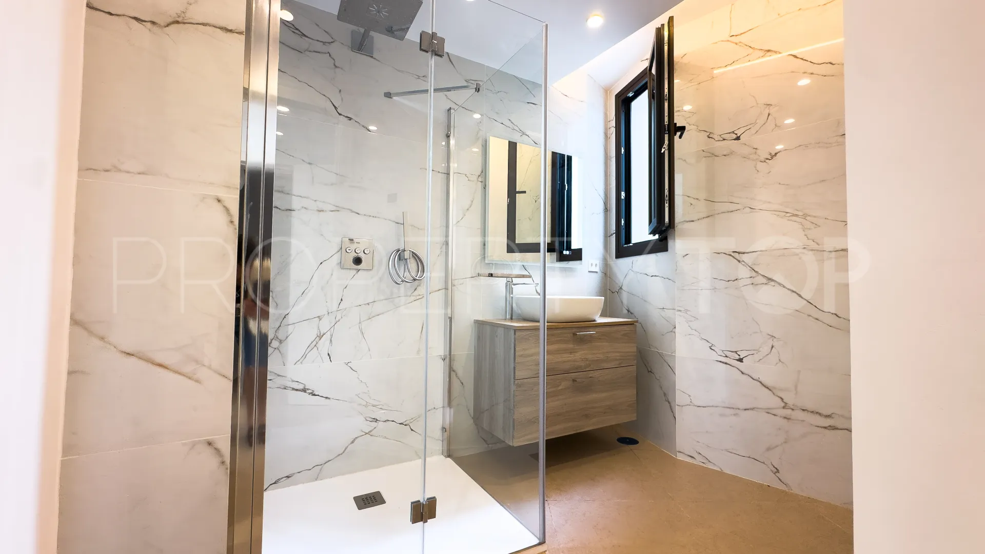 Villa a la venta en Monte Biarritz