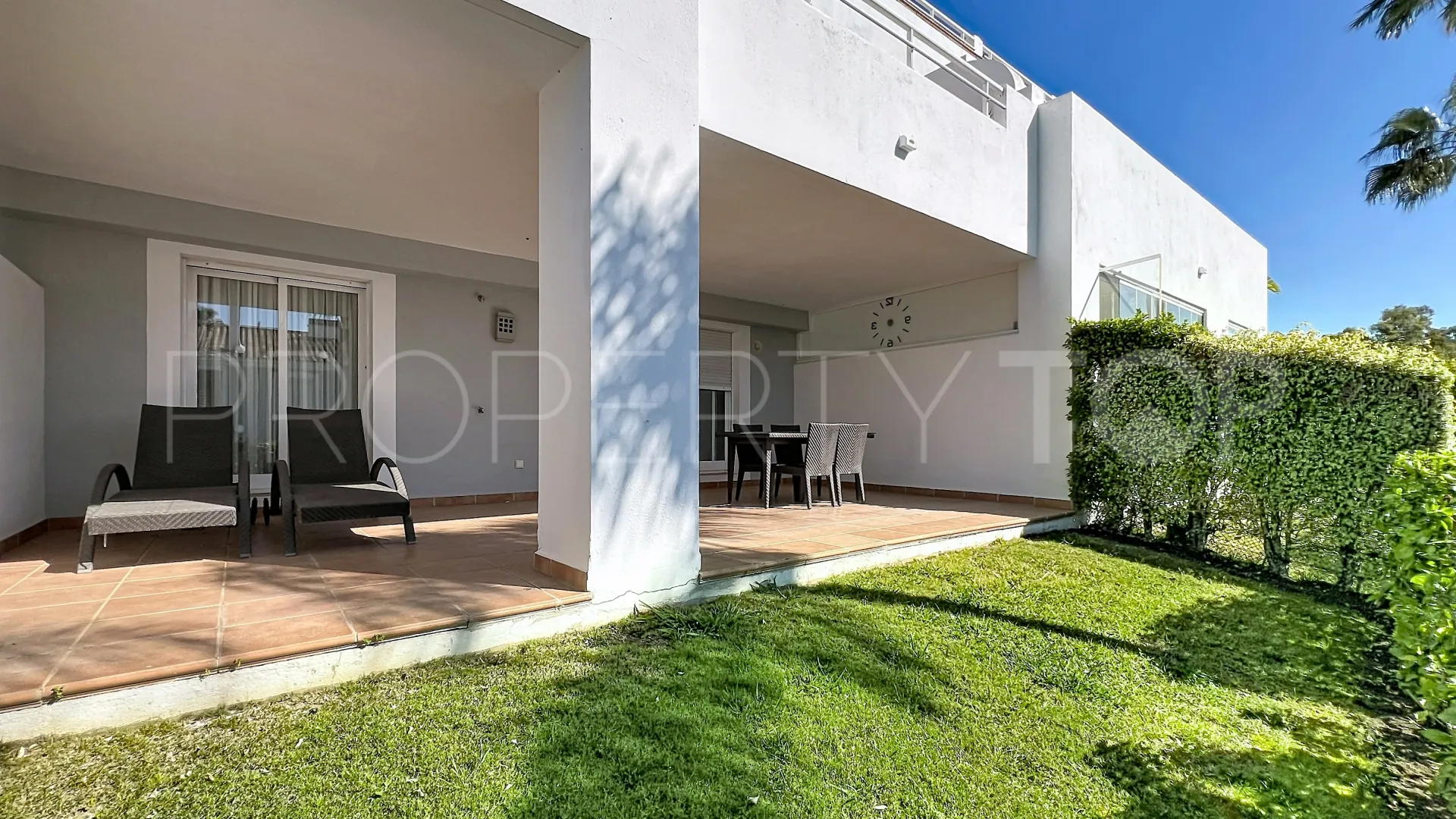 Apartamento planta baja con 2 dormitorios en venta en Cortijo del Mar