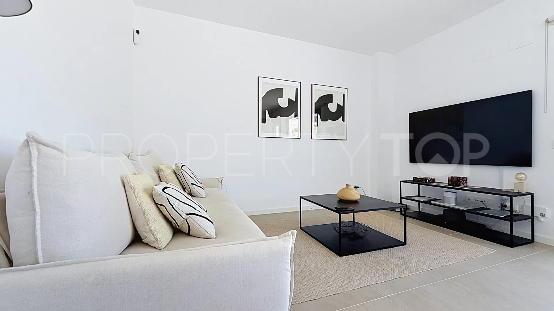 Apartment with 2 bedrooms for sale in Sunrise Height