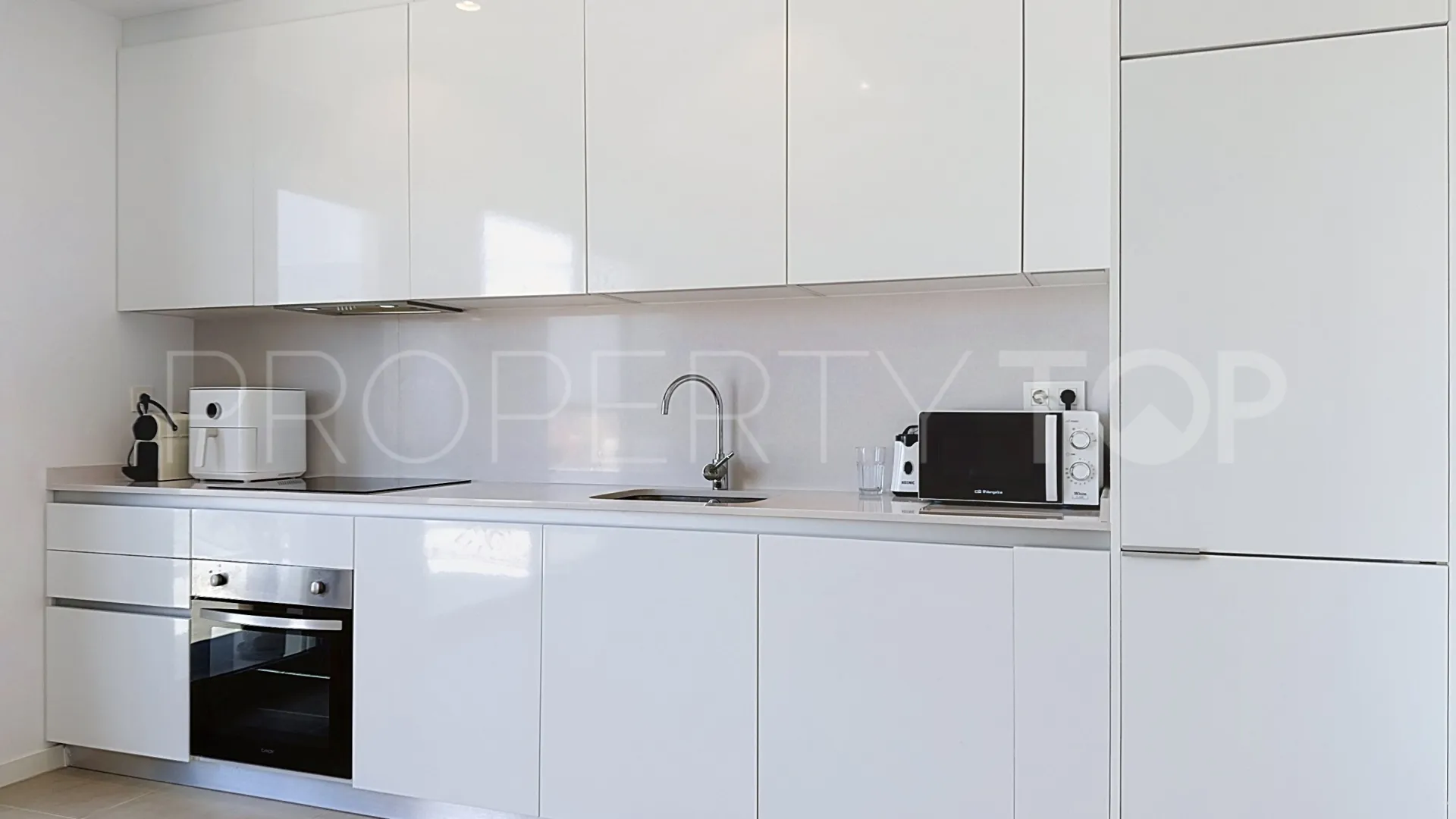 Apartment with 2 bedrooms for sale in Sunrise Height