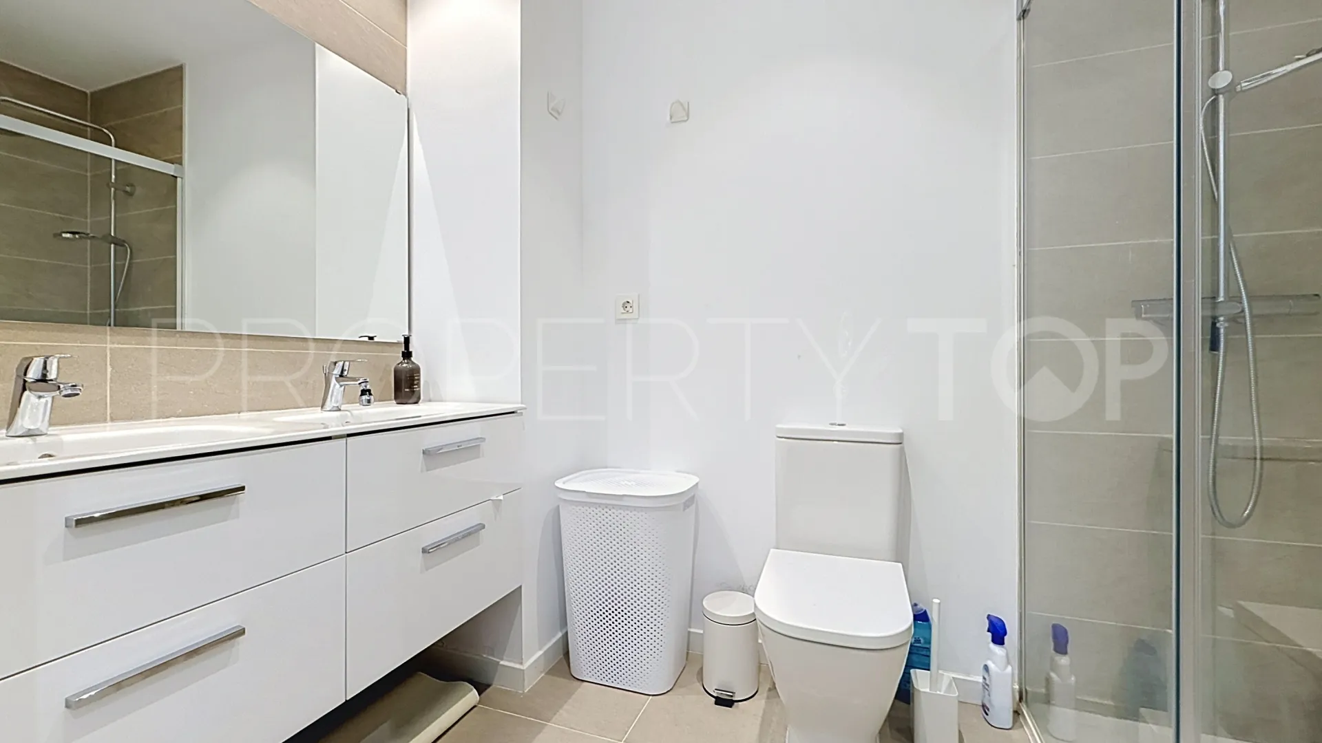 Apartment with 2 bedrooms for sale in Sunrise Height