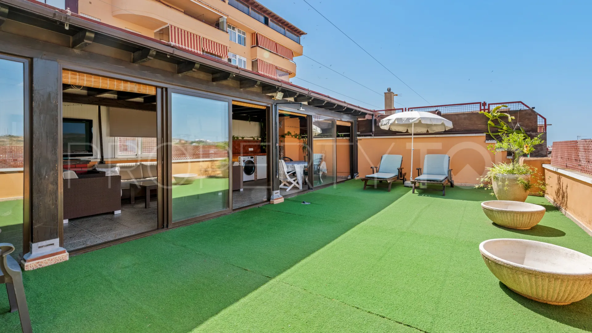 Estepona Ciudad, Ático en venta con 3 dormitorios