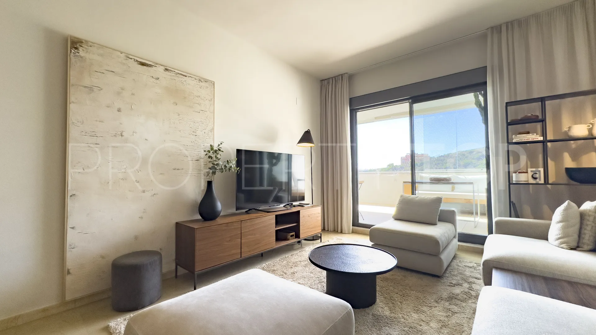 Ground floor apartment with 2 bedrooms for sale in Bahia de las Rocas