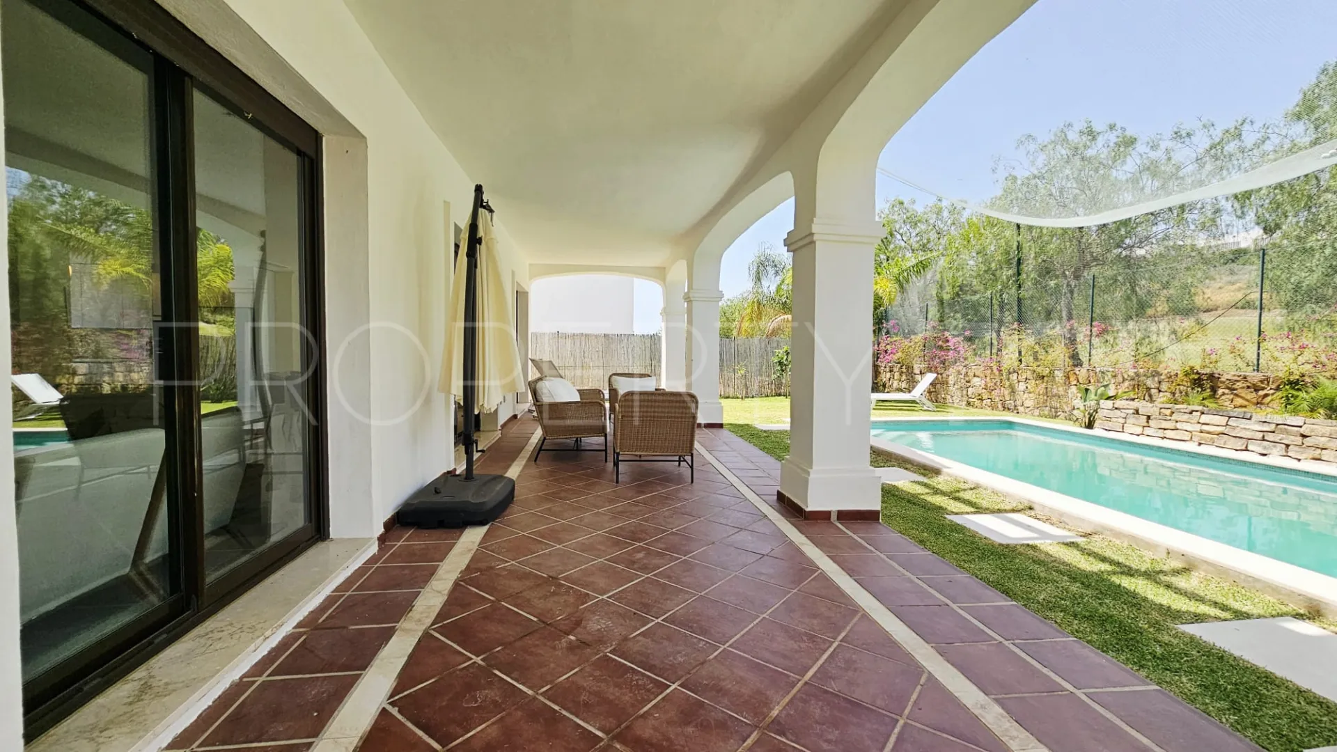 For sale Estepona East villa