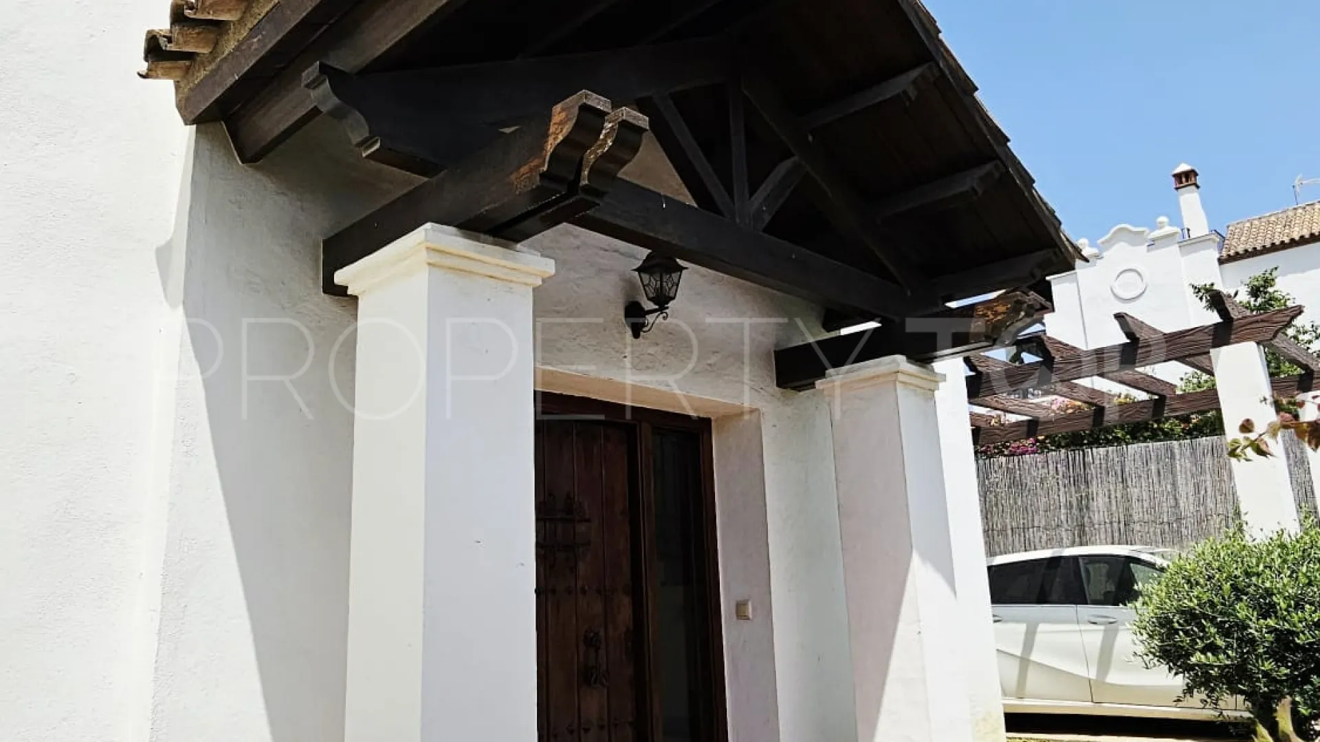 For sale Estepona East villa