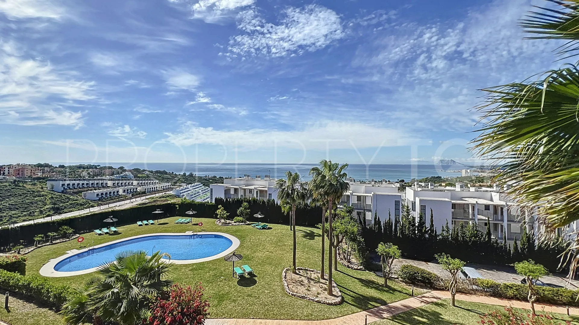Bahia de las Rocas, Ático en venta de 2 dormitorios