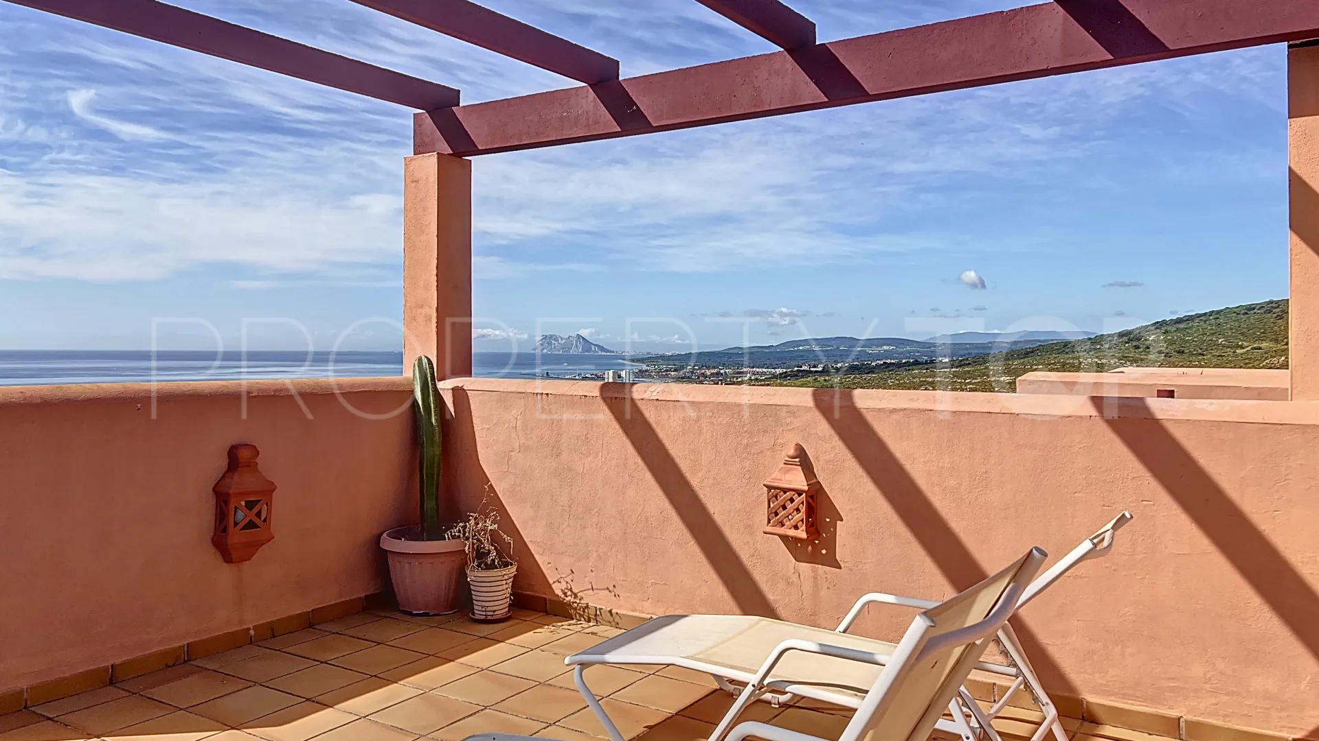 Bahia de las Rocas, Ático en venta de 2 dormitorios