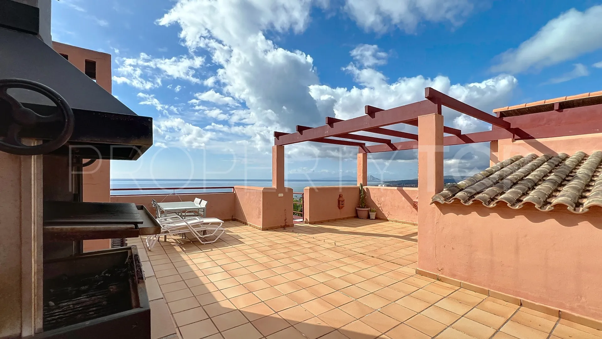 Bahia de las Rocas, Ático en venta de 2 dormitorios