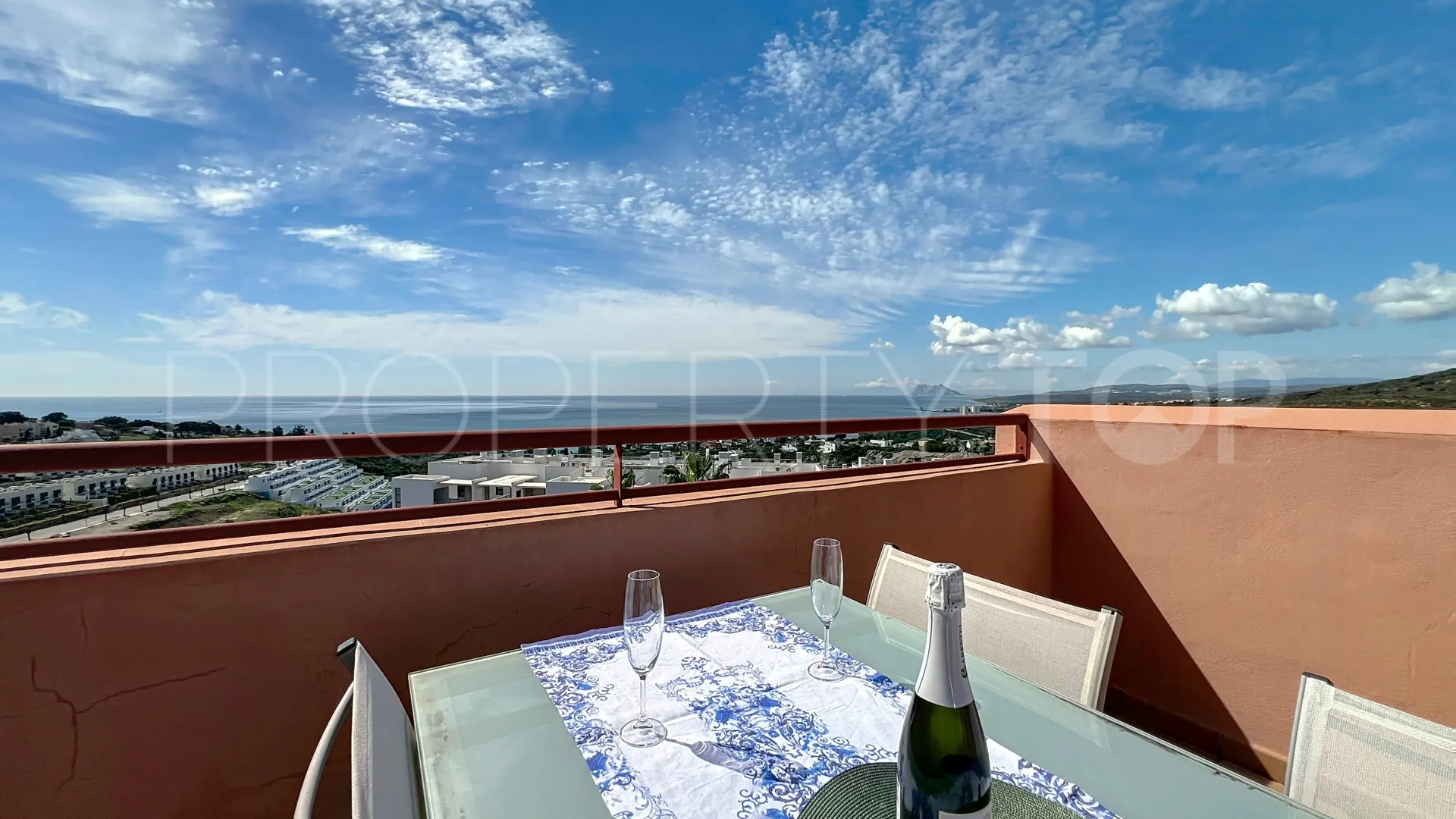 Bahia de las Rocas, Ático en venta de 2 dormitorios