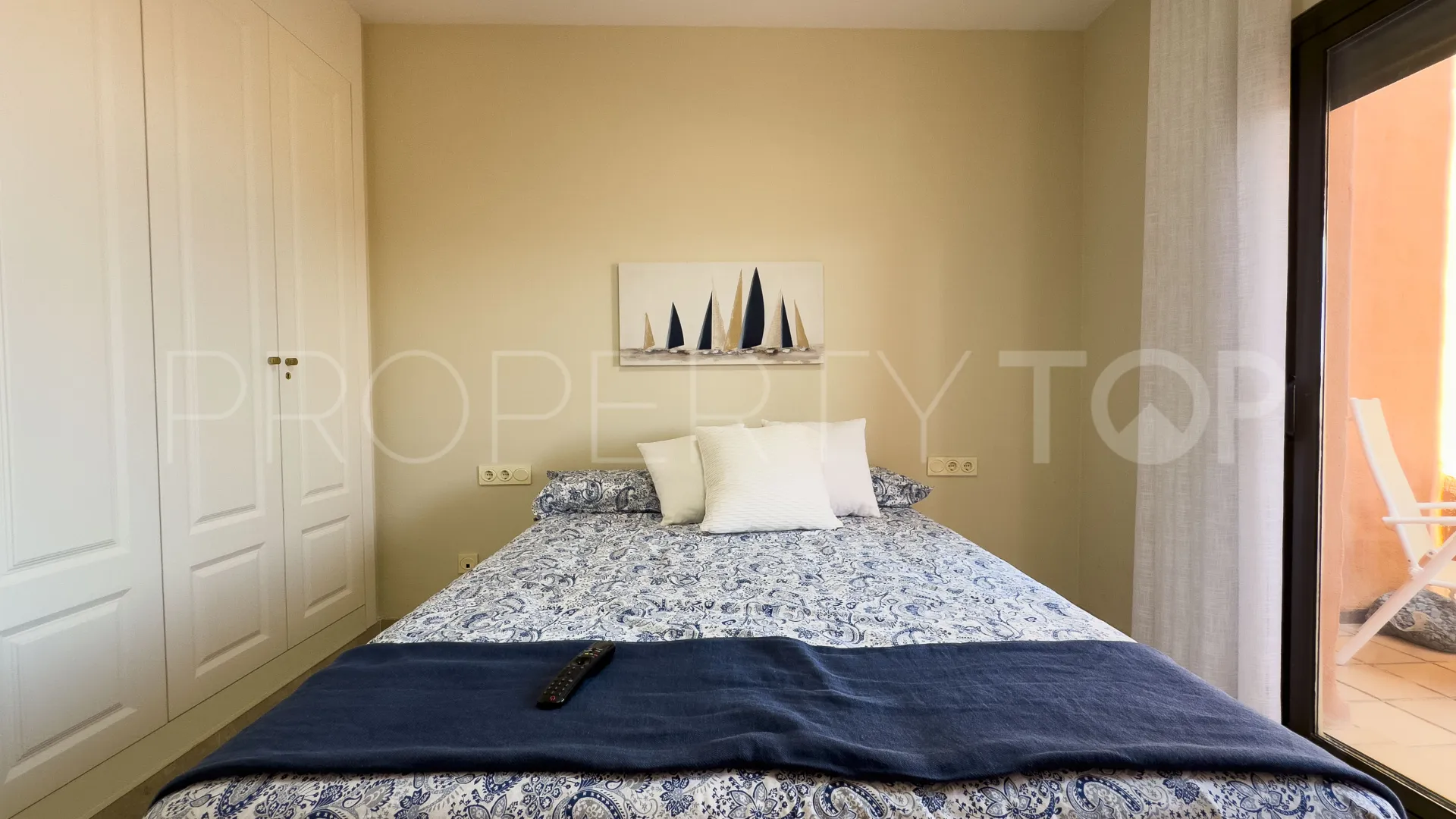 Comprar apartamento en Coto Real con 2 dormitorios