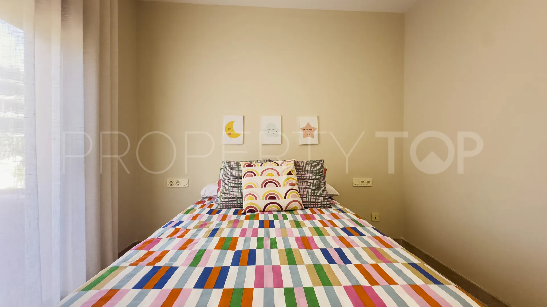 Comprar apartamento en Coto Real con 2 dormitorios