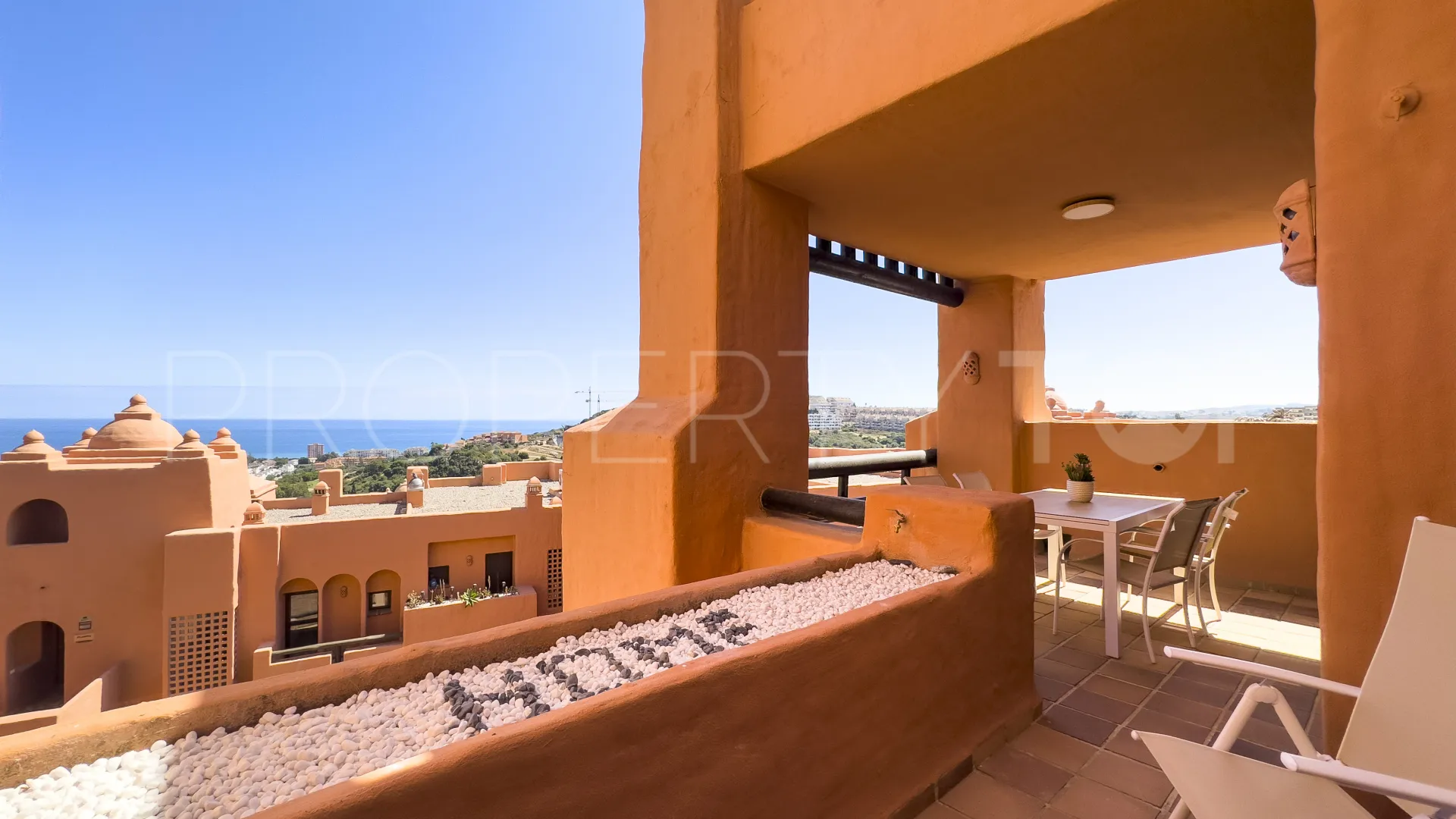 Comprar apartamento en Coto Real con 2 dormitorios