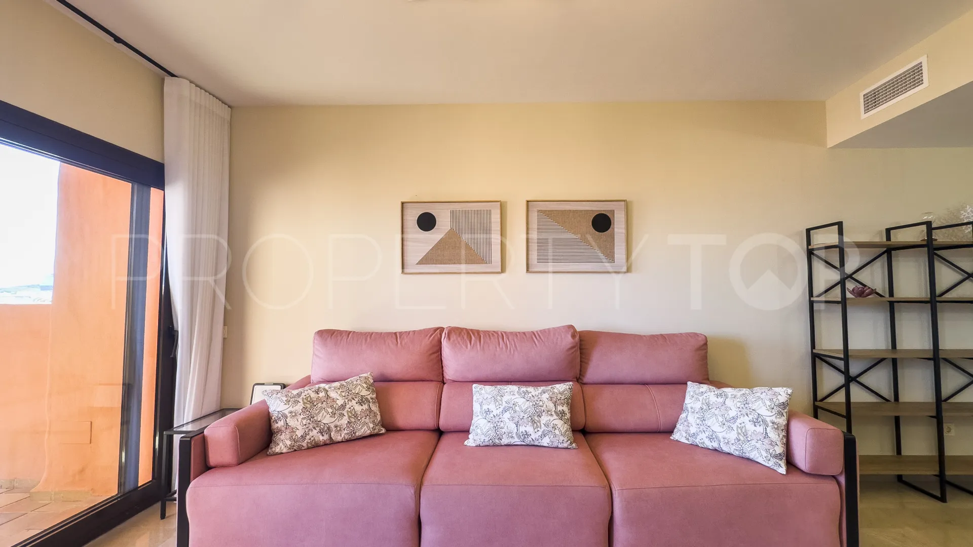 Comprar apartamento en Coto Real con 2 dormitorios