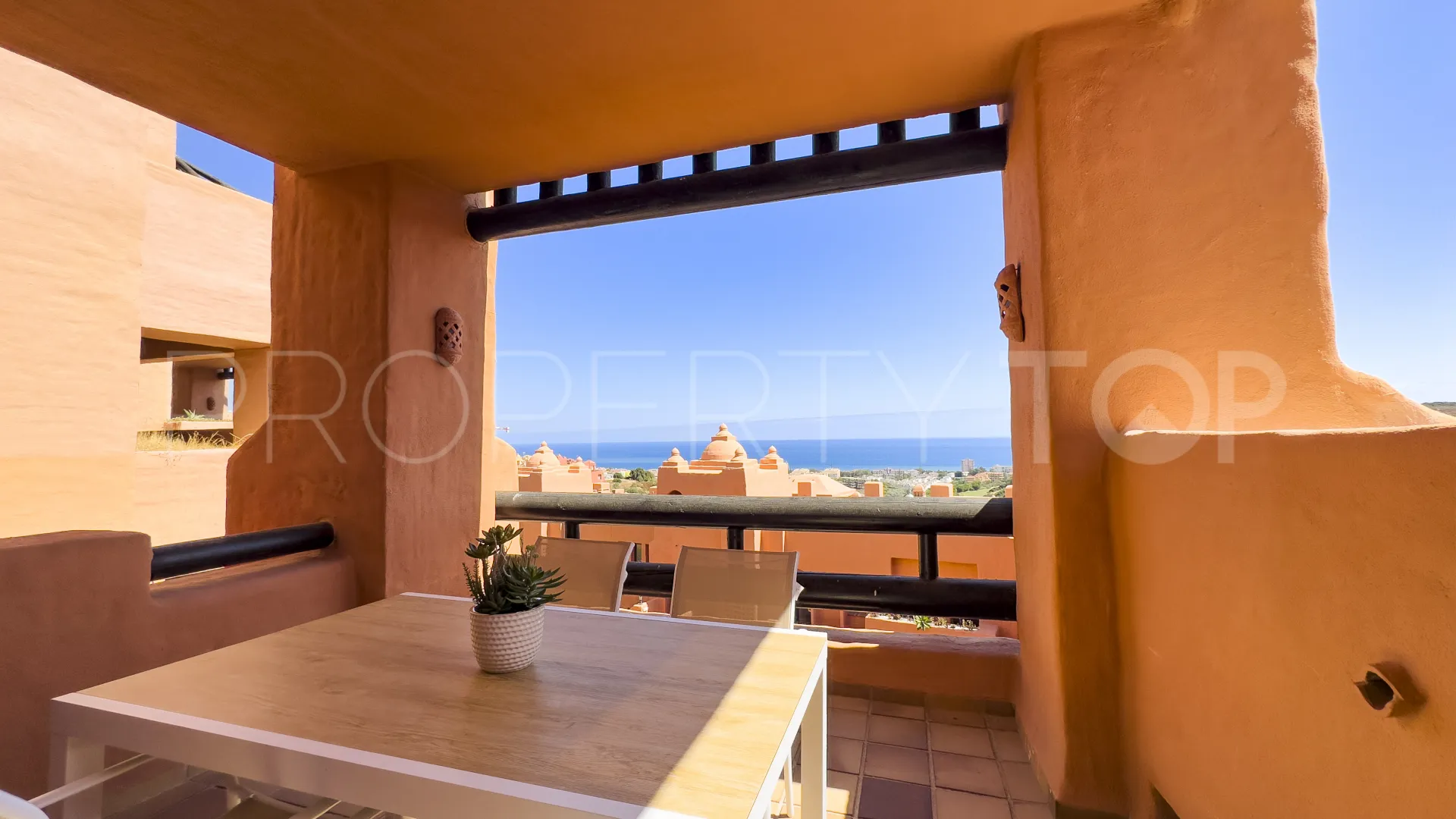 Comprar apartamento en Coto Real con 2 dormitorios