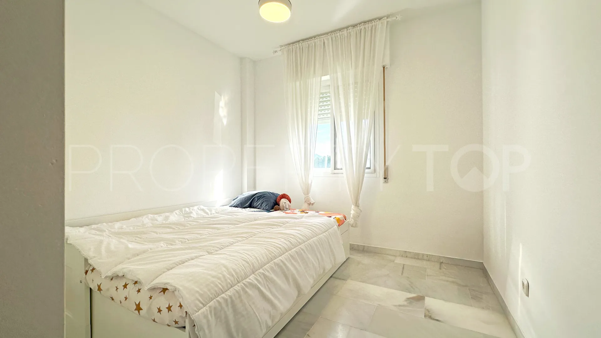 For sale town house in Atalaya Golf