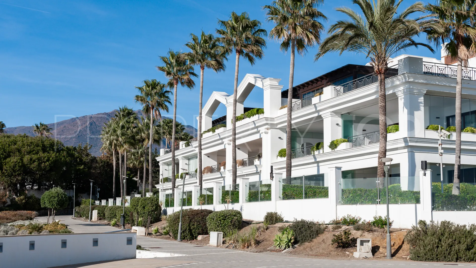 Comprar apartamento en Estepona Centro
