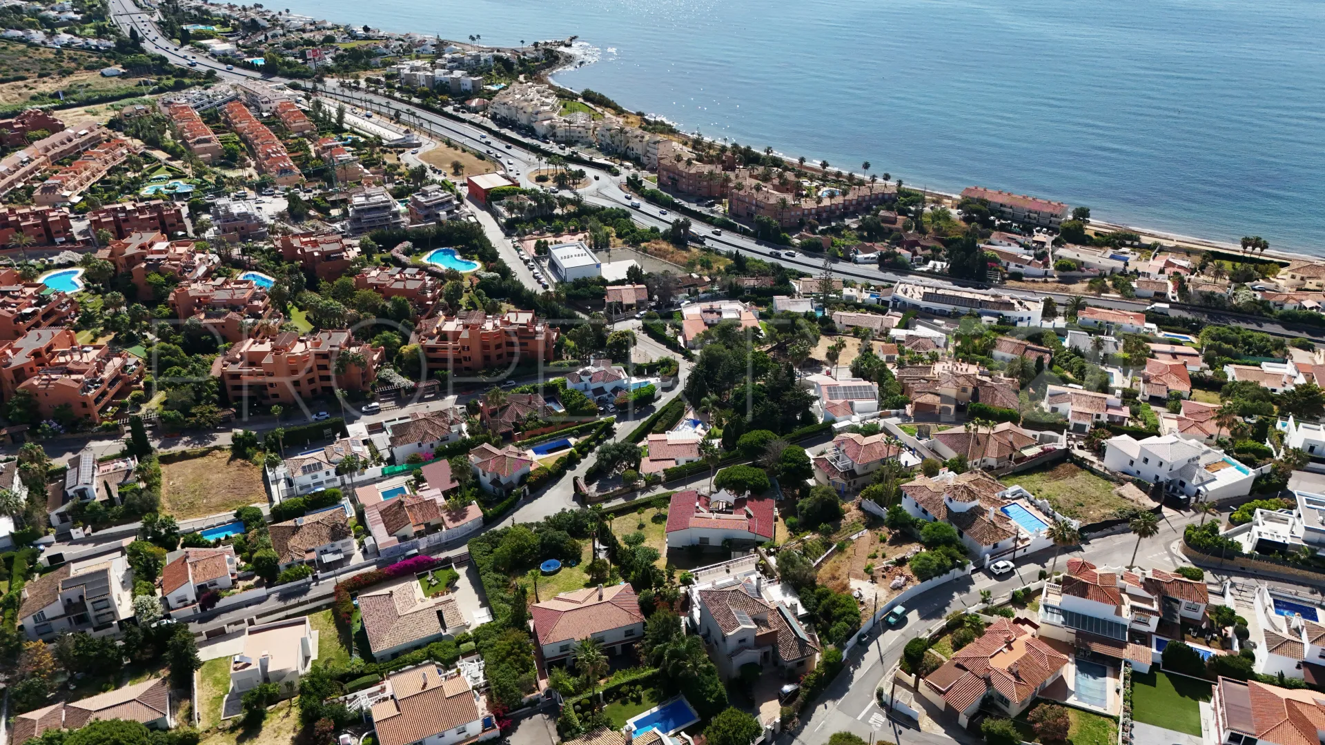 Se vende villa de 4 dormitorios en Costa Galera