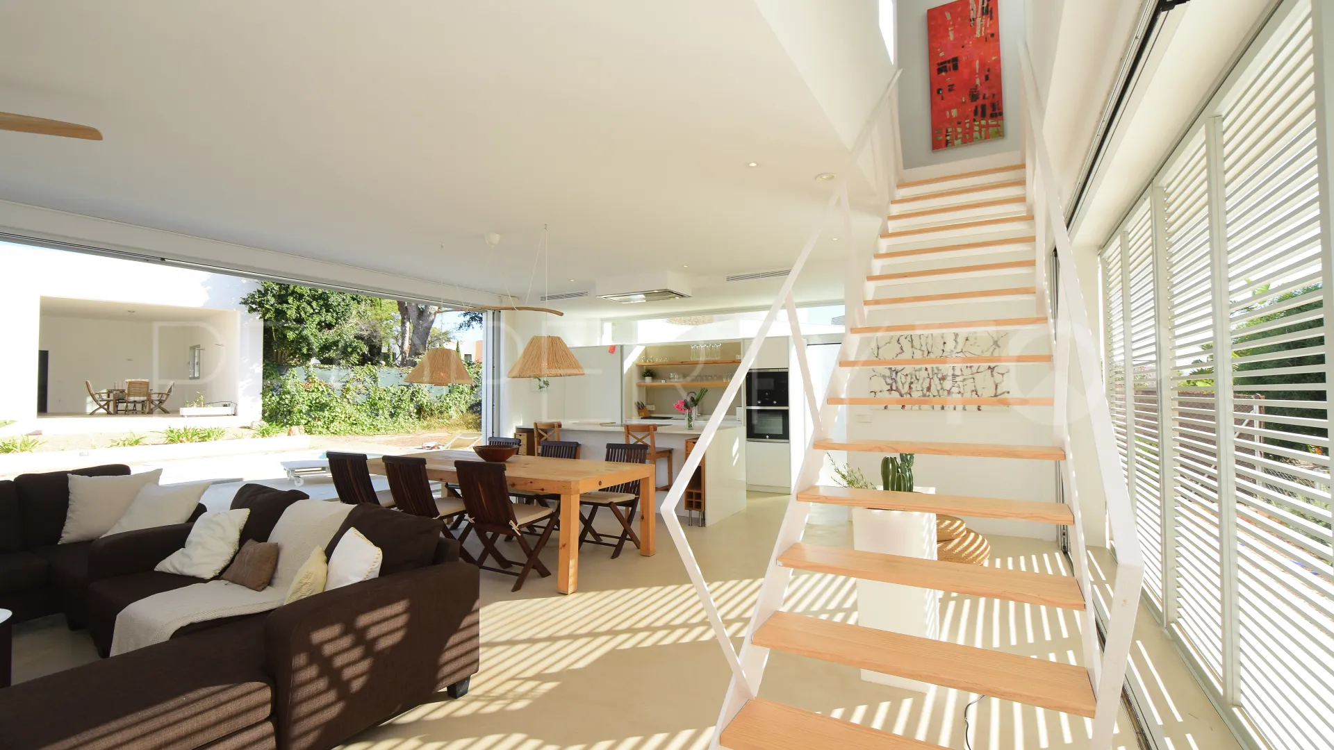 Se vende villa de 4 dormitorios en San Carlos