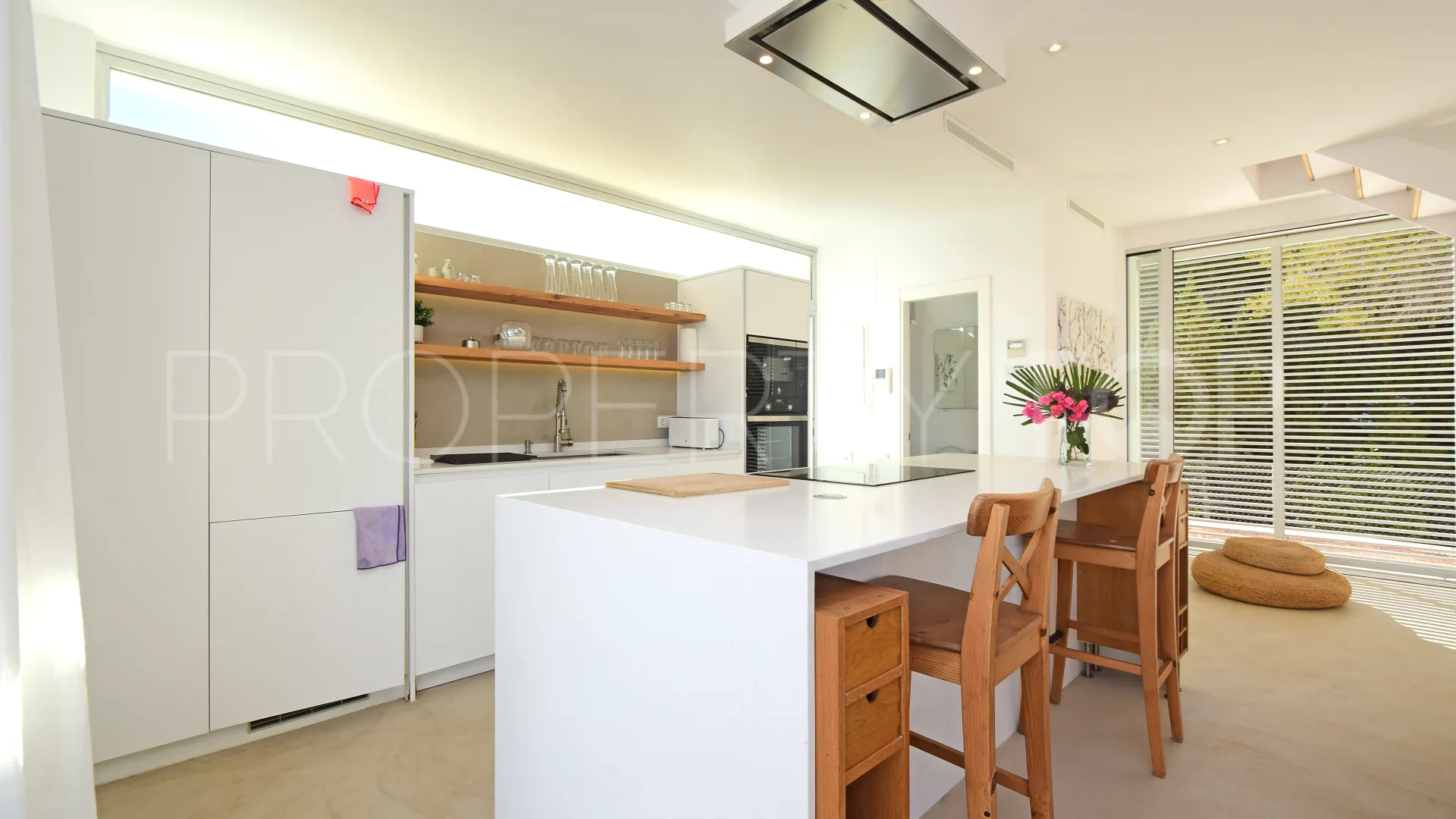 Se vende villa de 4 dormitorios en San Carlos