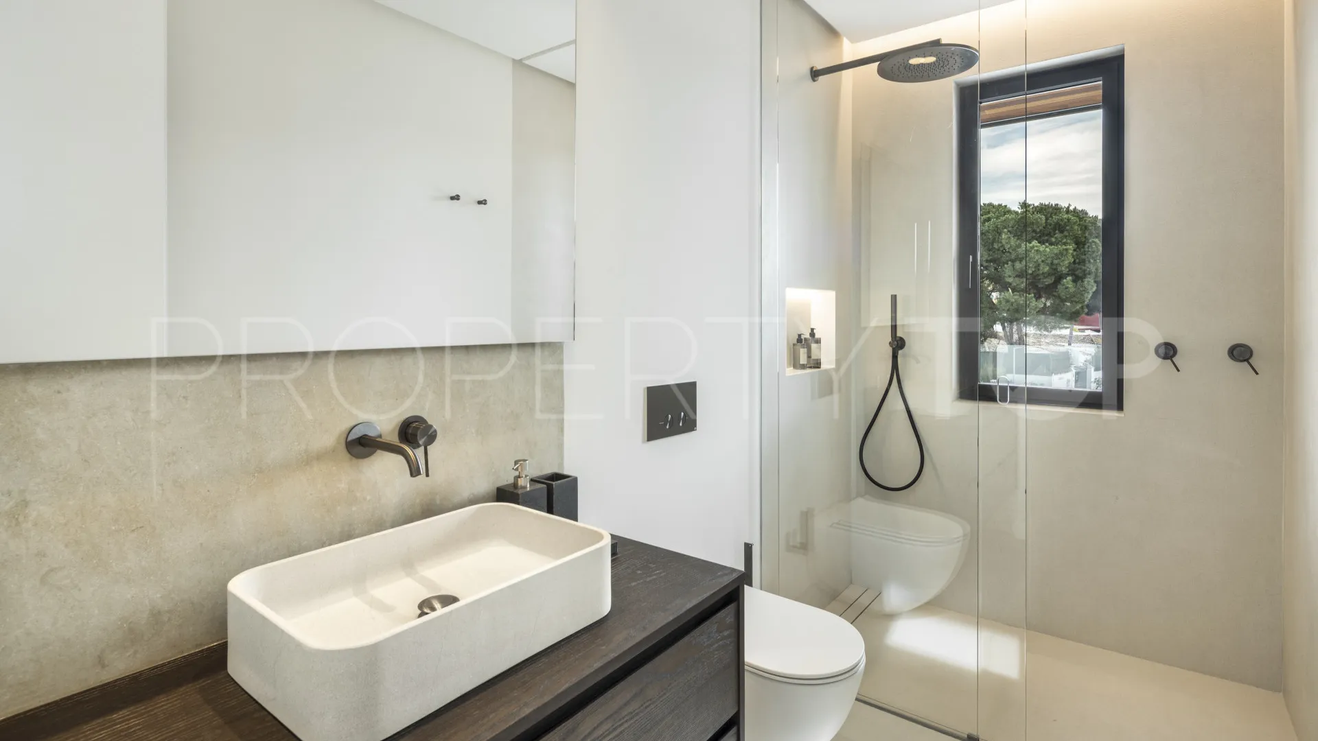 For sale 5 bedrooms villa in Marbella