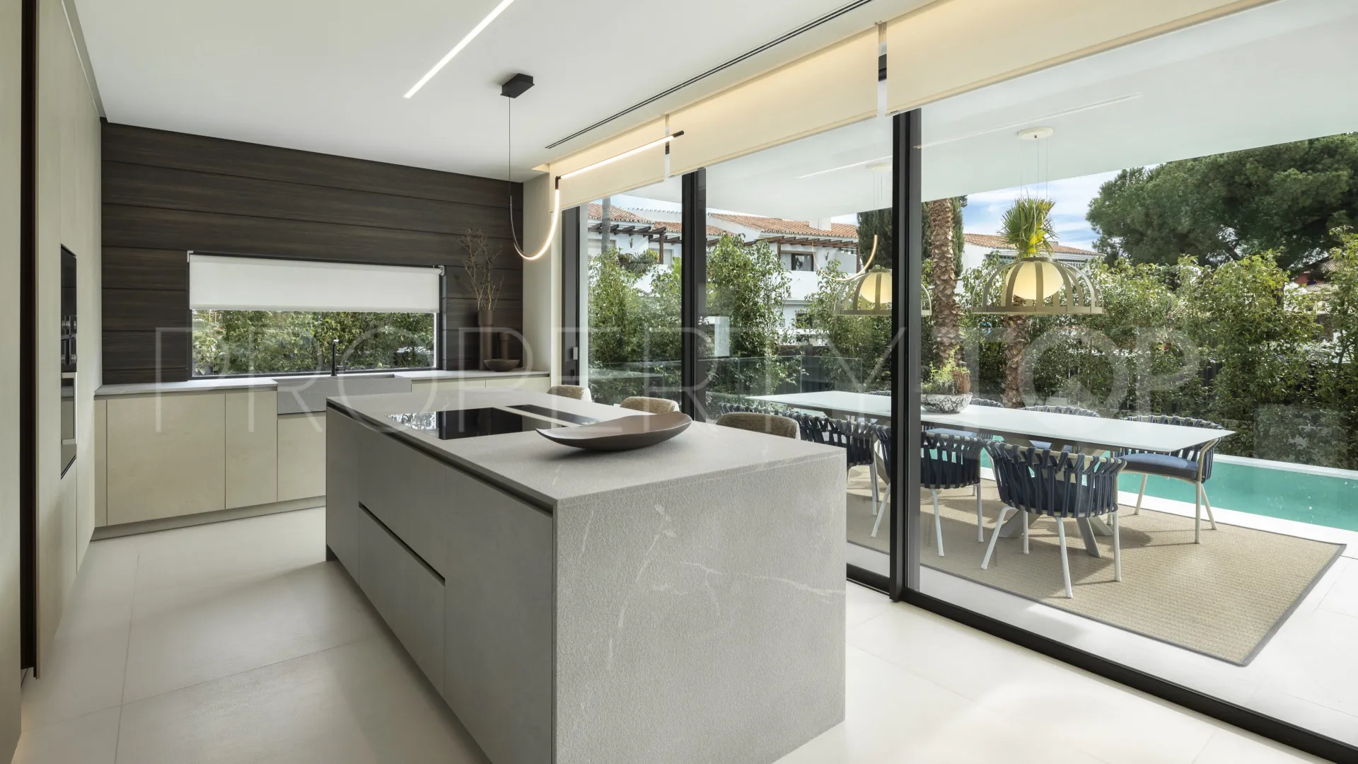 For sale 5 bedrooms villa in Marbella