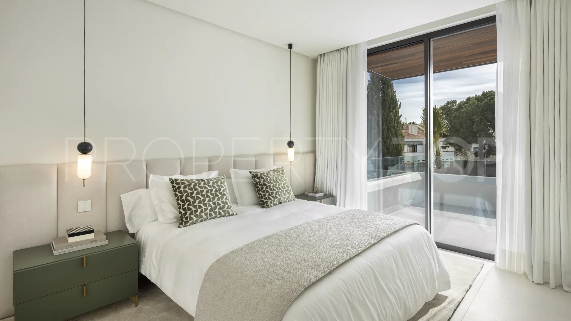 For sale 5 bedrooms villa in Marbella
