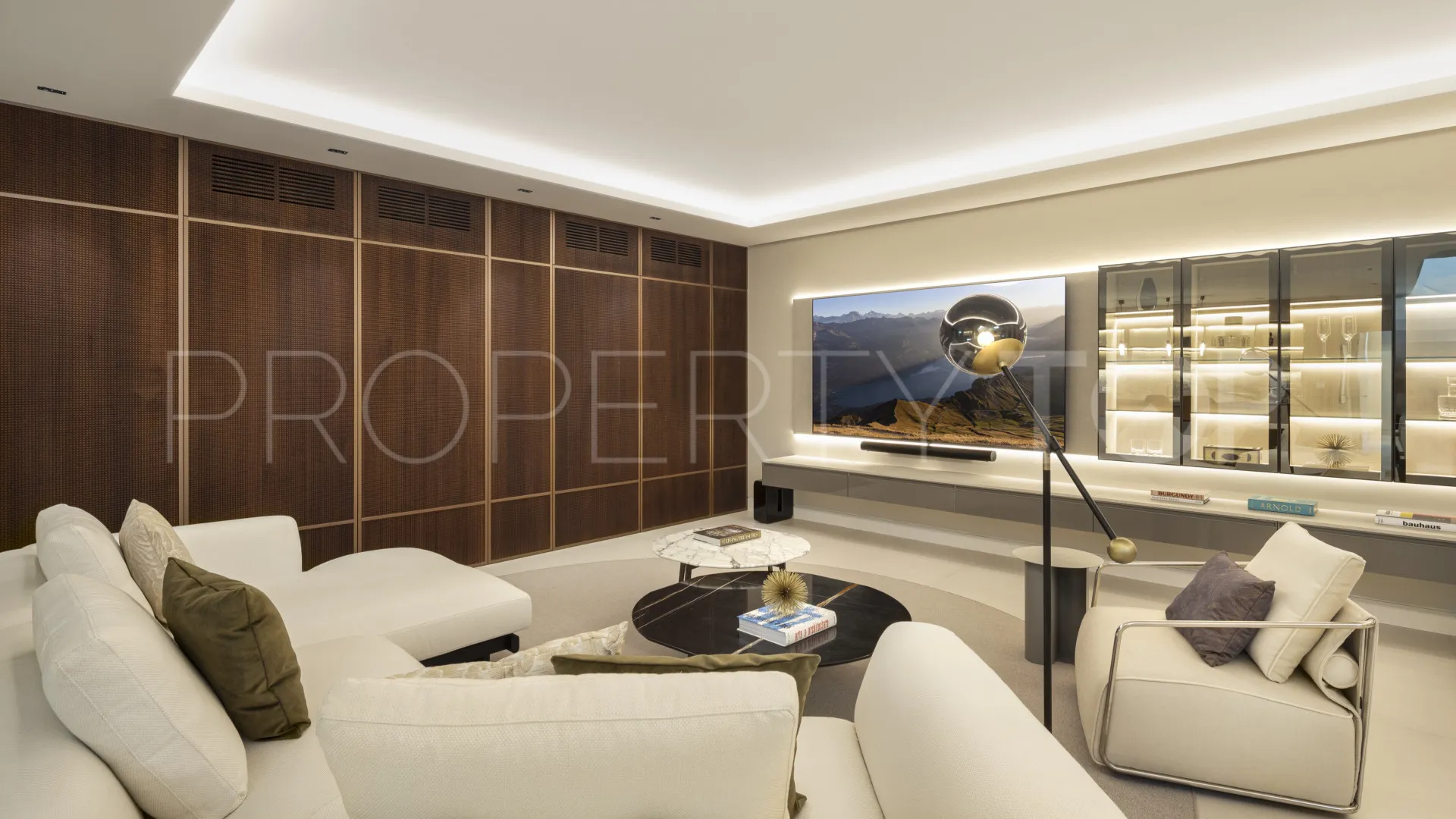 For sale 5 bedrooms villa in Marbella
