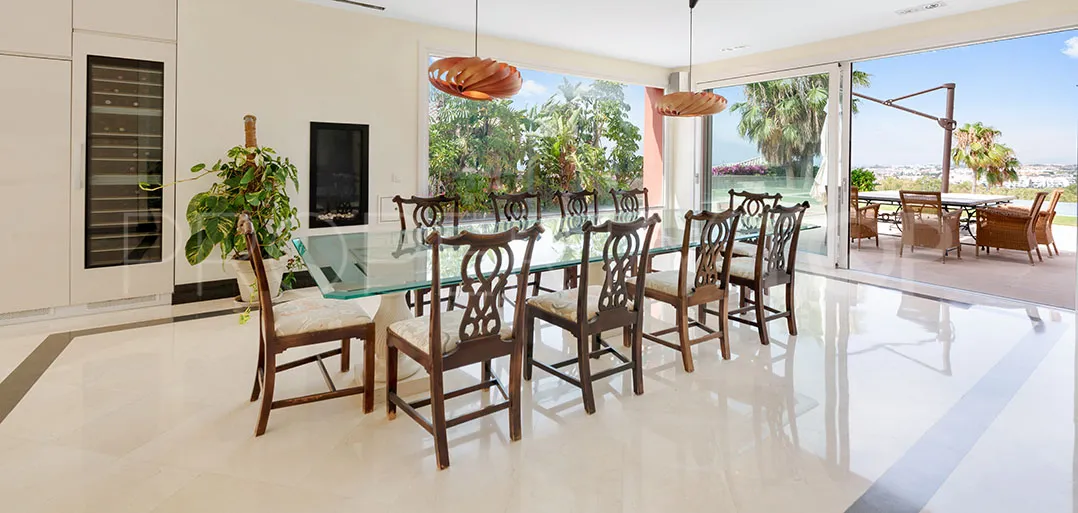 For sale villa with 8 bedrooms in El Paraiso