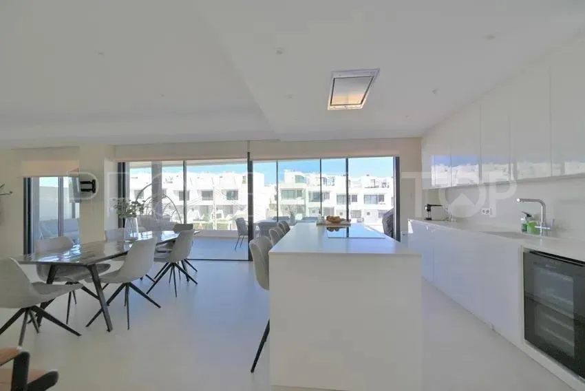 Fuengirola, apartamento de 3 dormitorios en venta