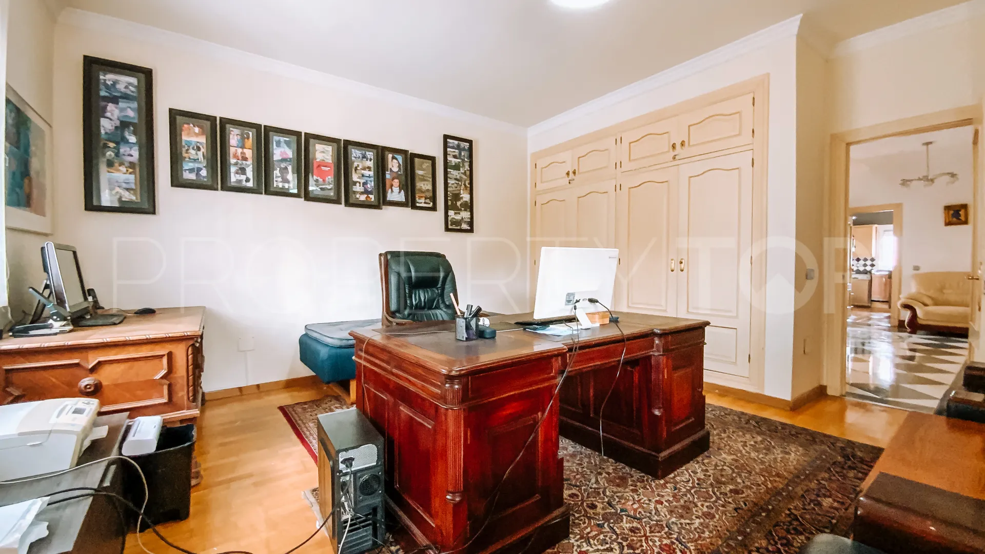 Villa for sale in Mijas Golf