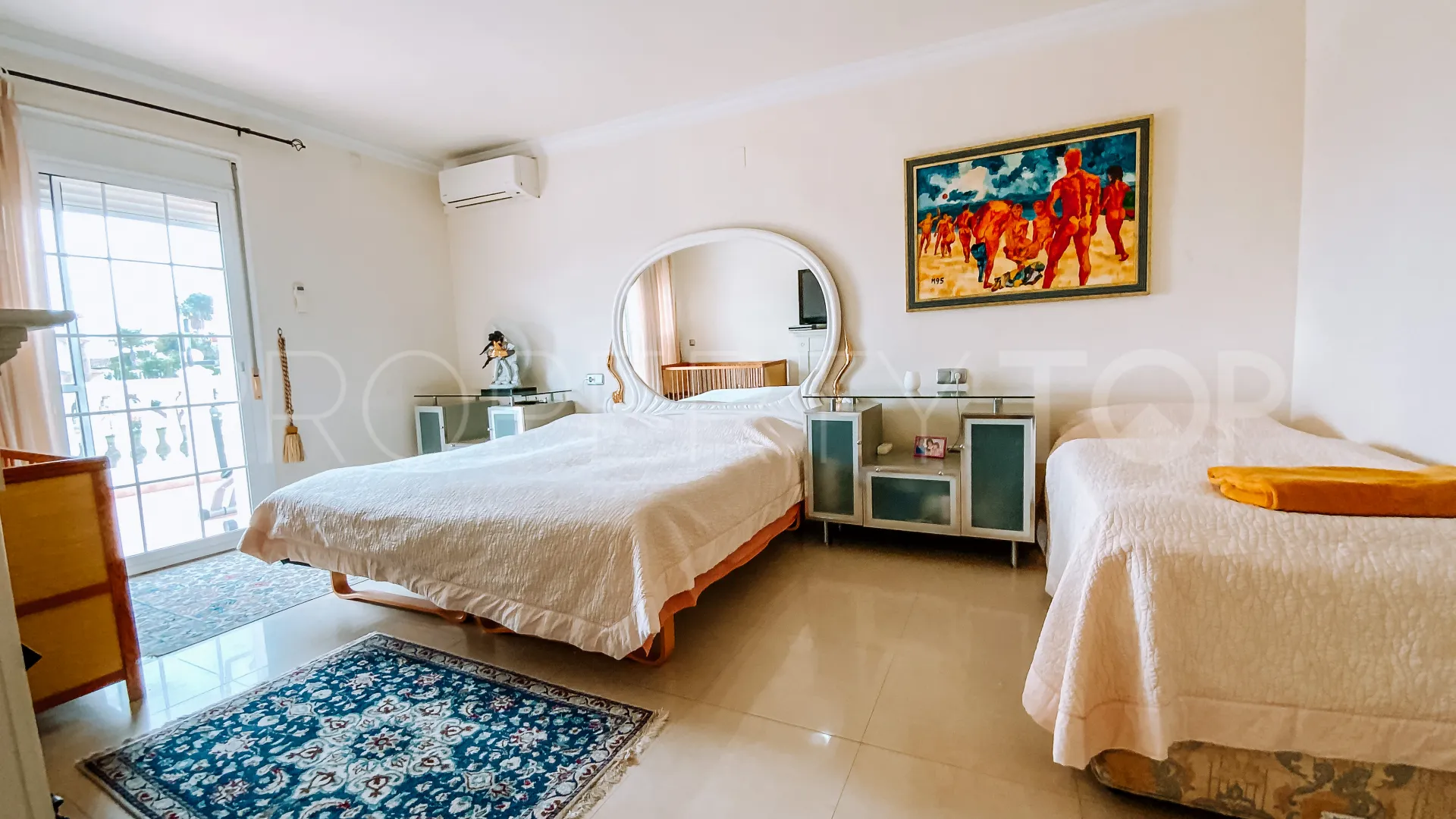 Villa for sale in Mijas Golf