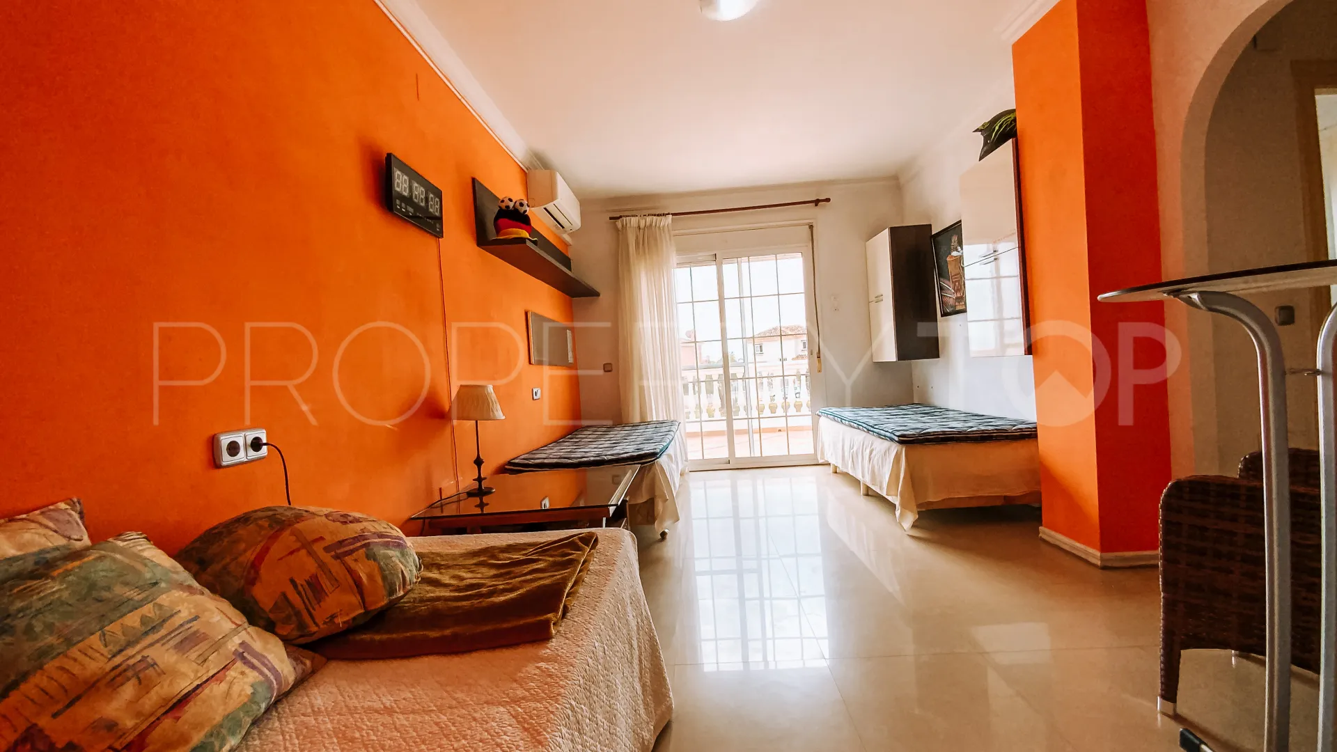 Villa for sale in Mijas Golf
