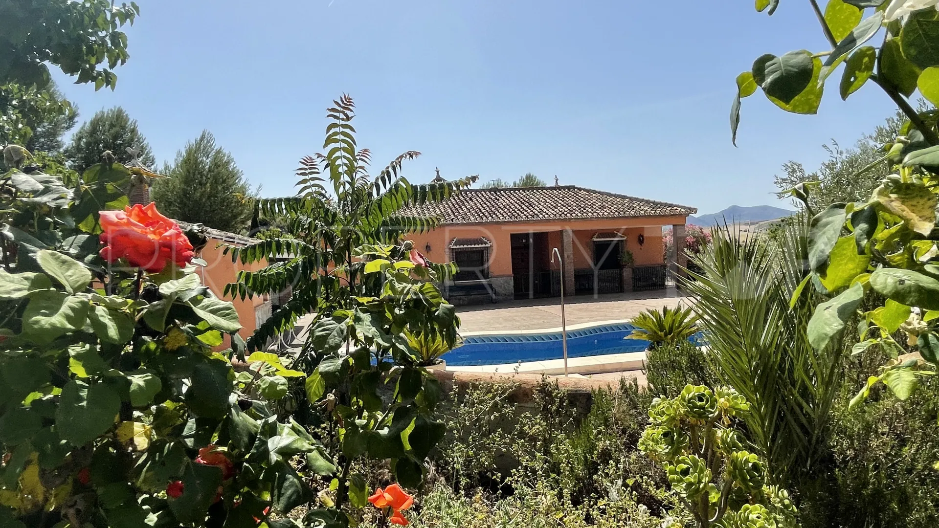 Villanueva de la Concepción country house for sale