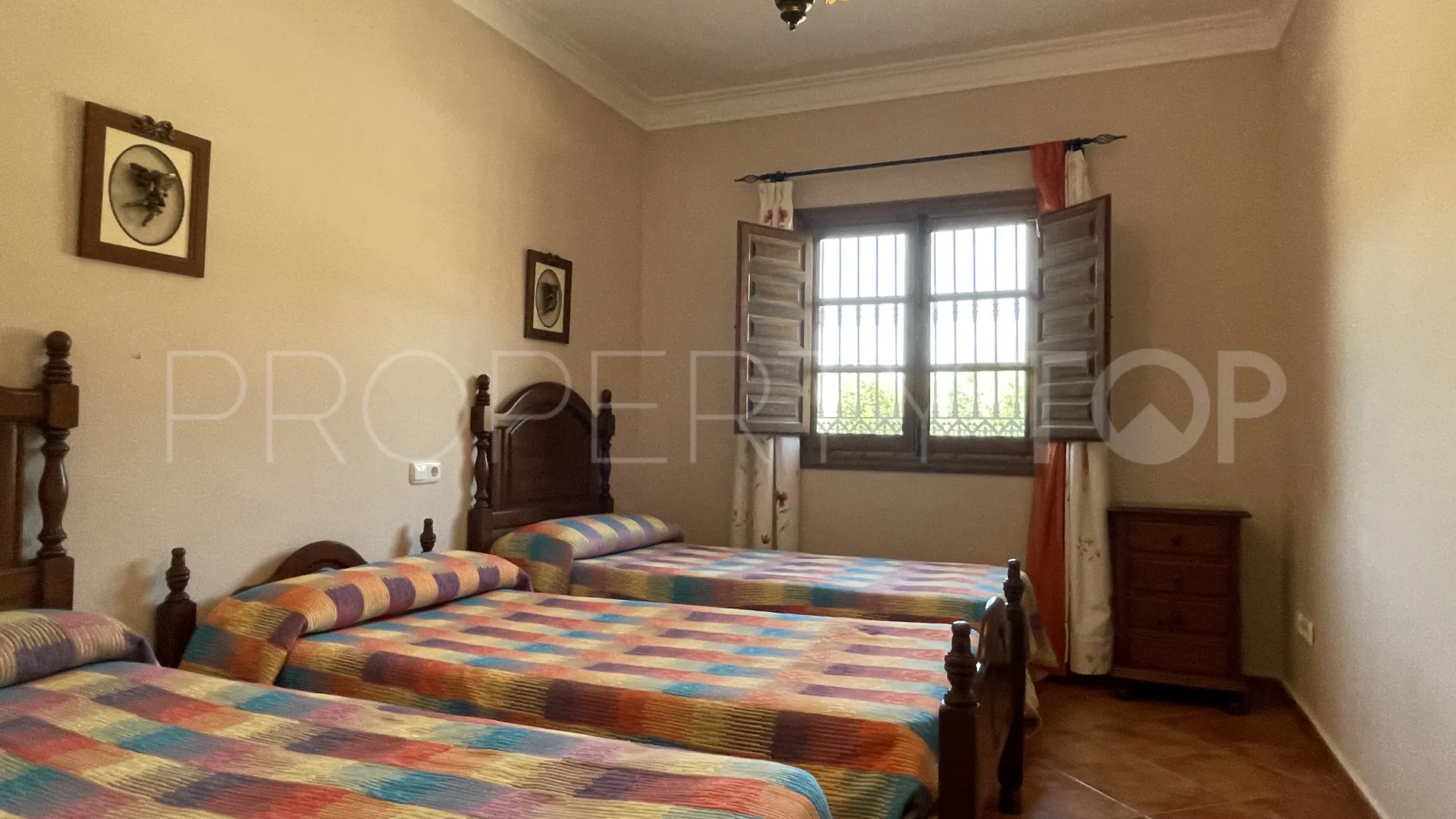 Villanueva de la Concepción country house for sale