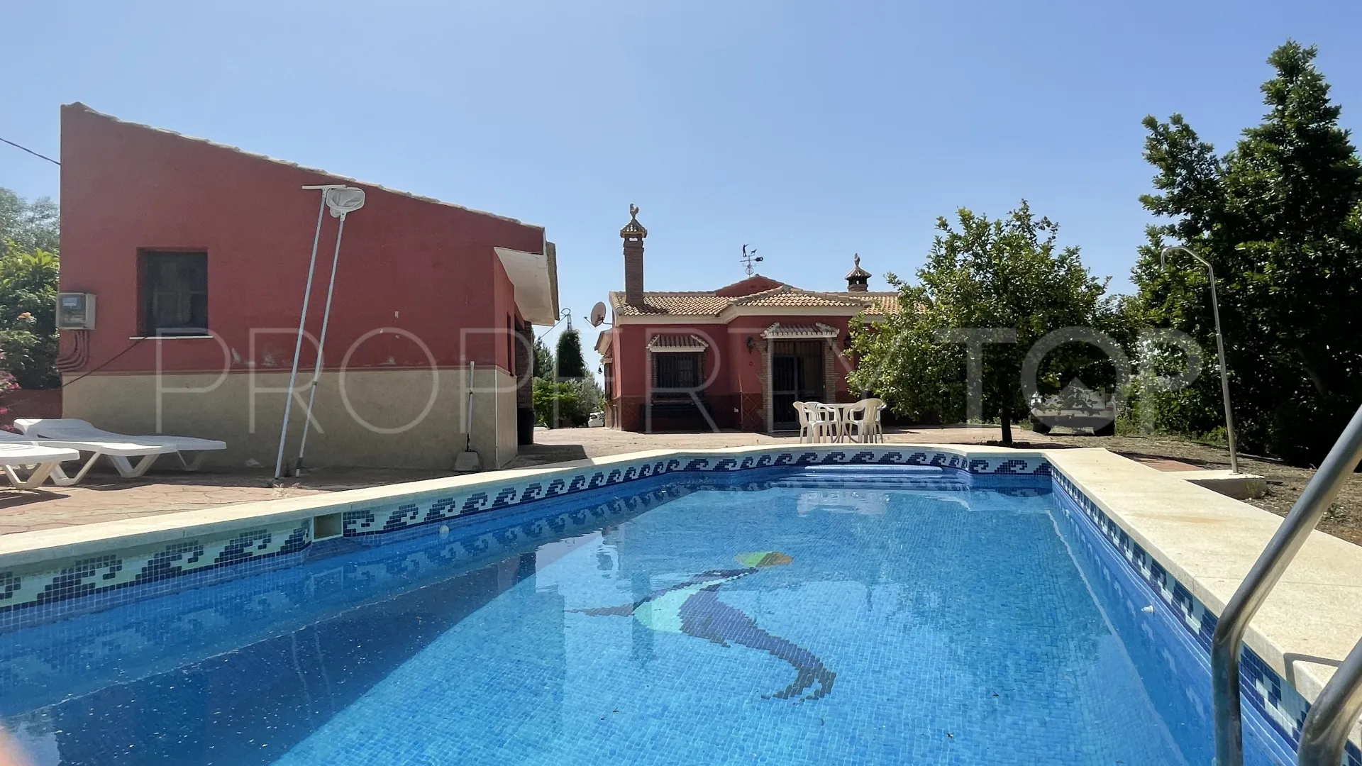 Villanueva de la Concepción country house for sale