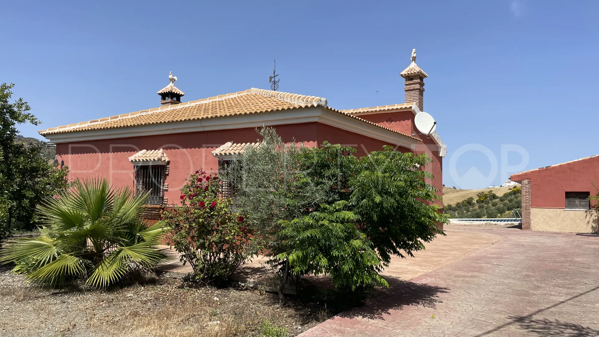 Villanueva de la Concepción country house for sale
