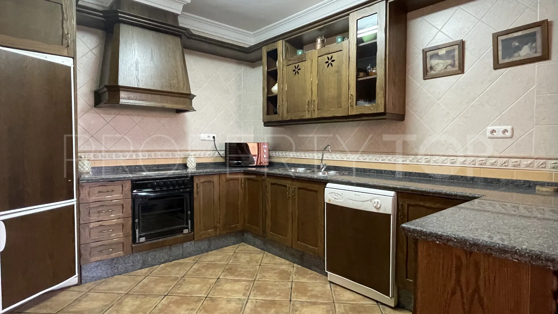 Villanueva de la Concepción country house for sale