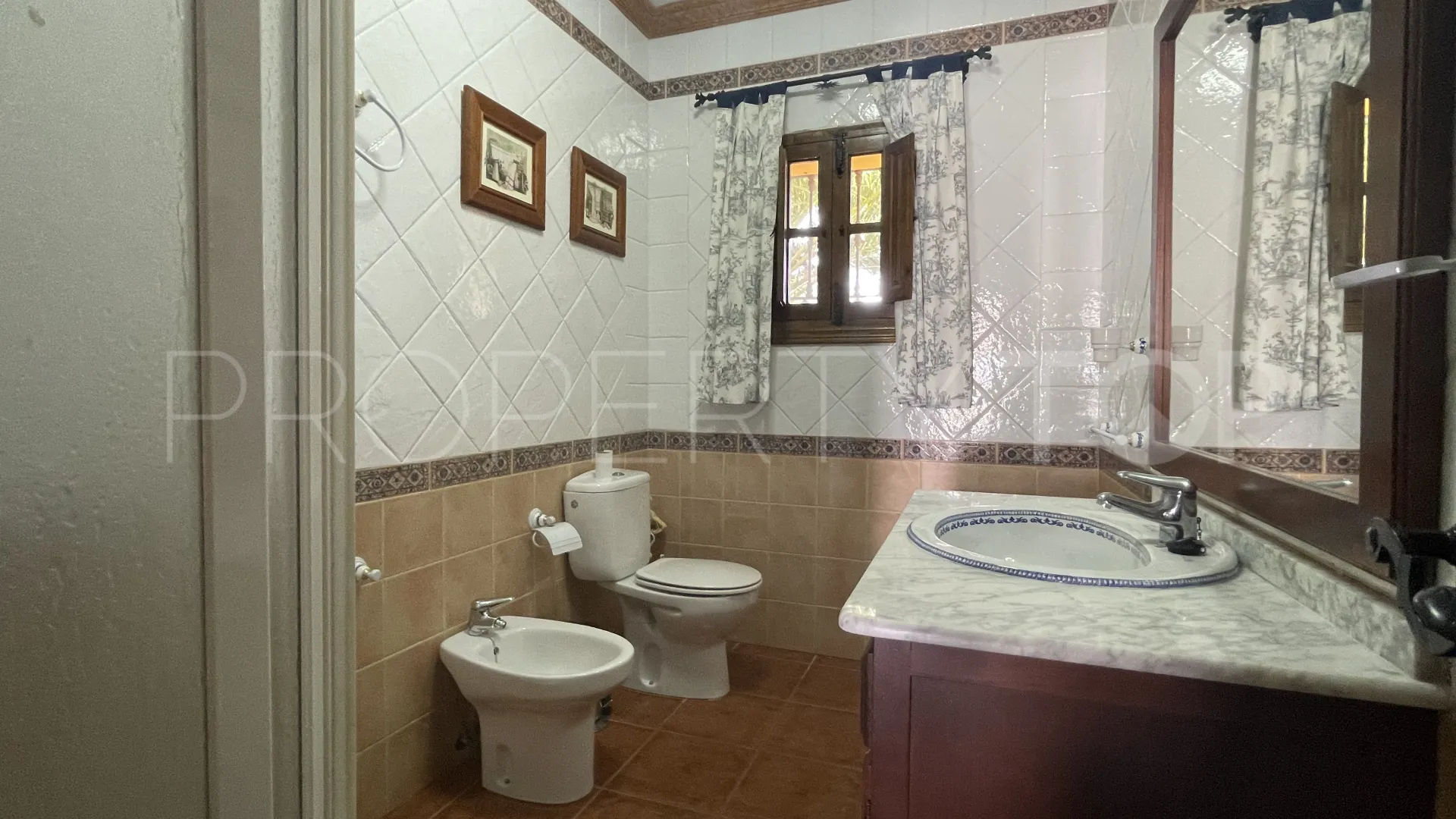 Villanueva de la Concepción country house for sale