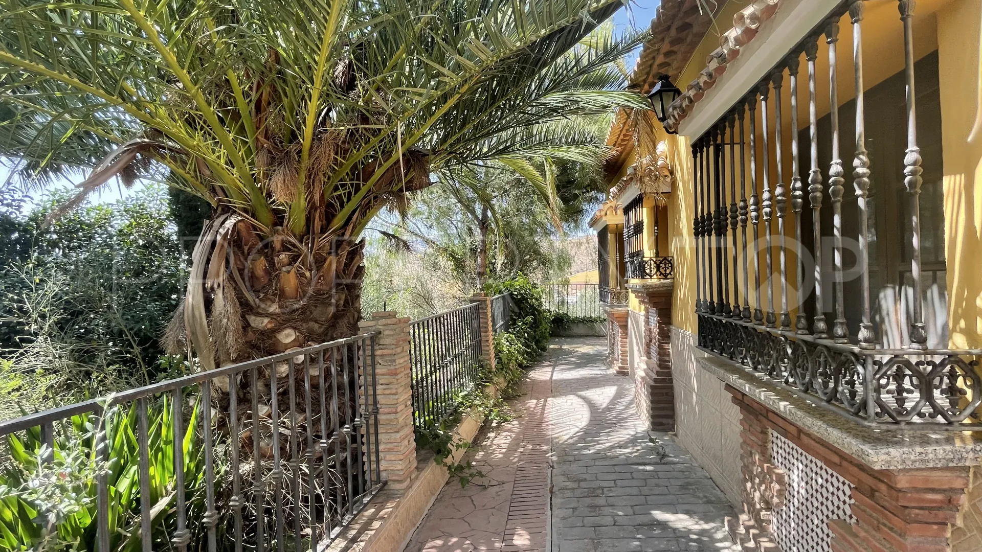 Villanueva de la Concepción country house for sale
